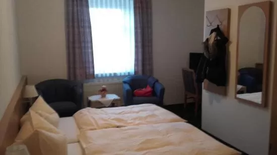 Bed in Hotel Goldenes Schiff