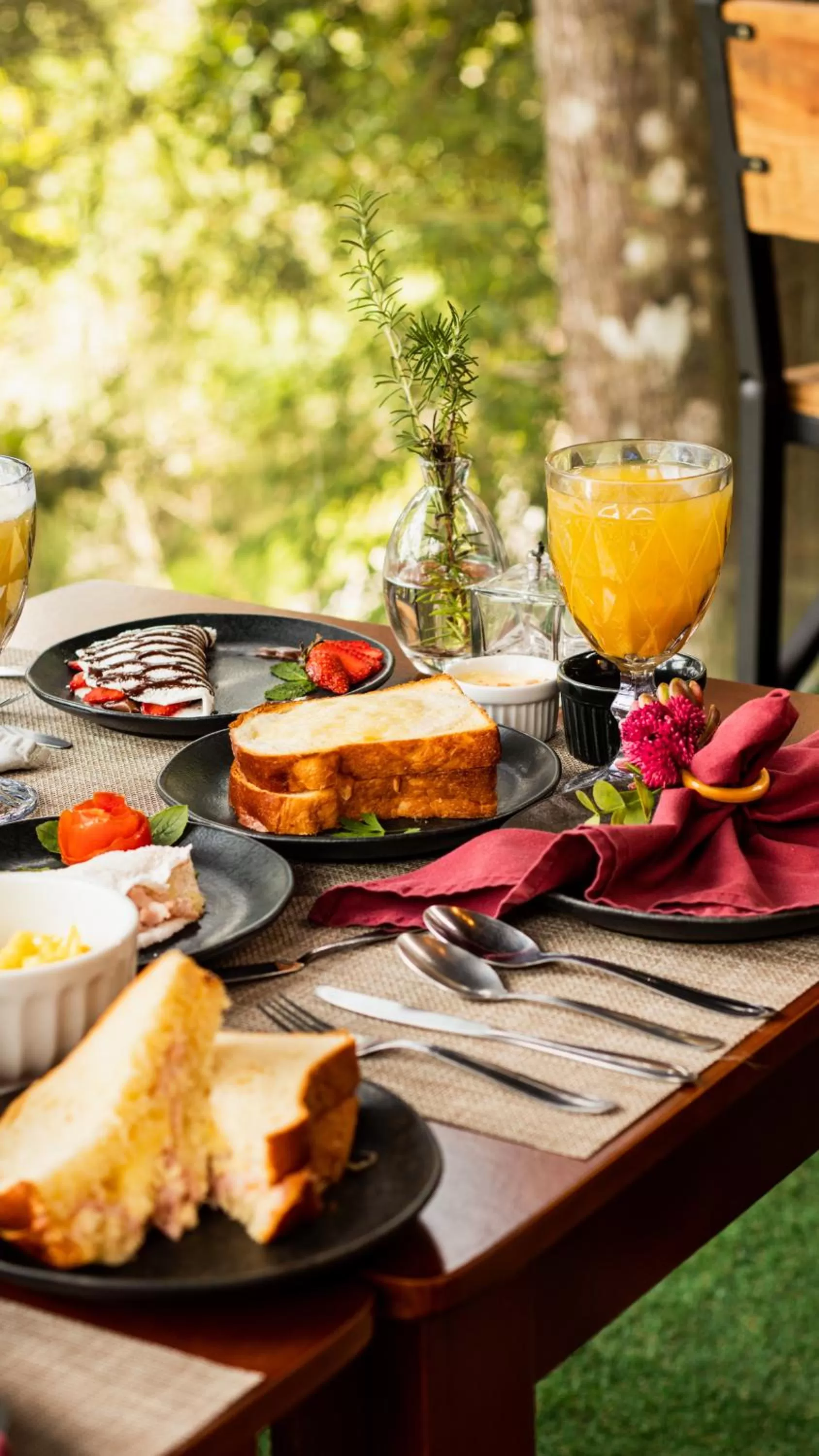 Breakfast in DOM Hotel Boutique