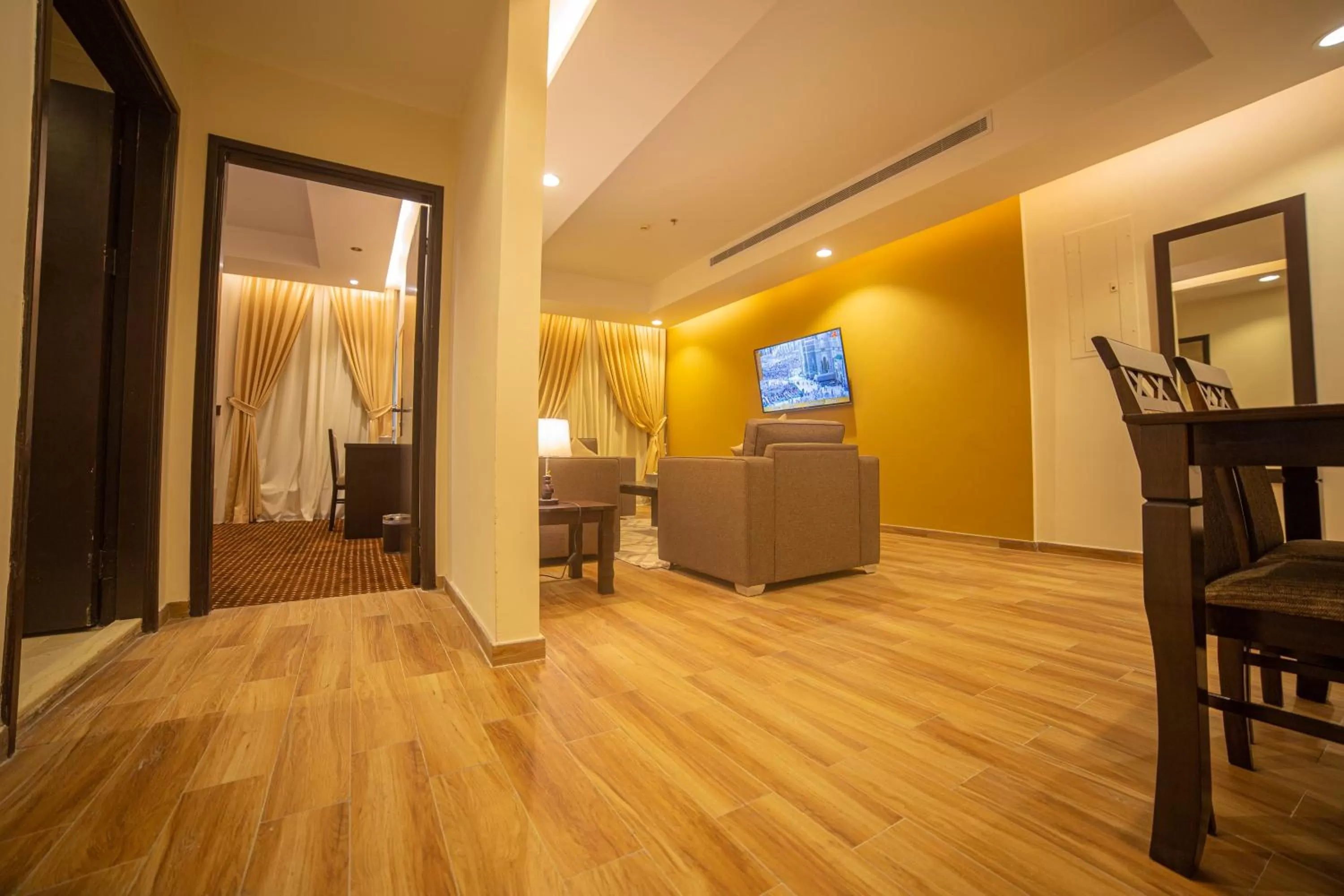 Communal lounge/ TV room in Mabet Al Tahlia Serviced Apartments