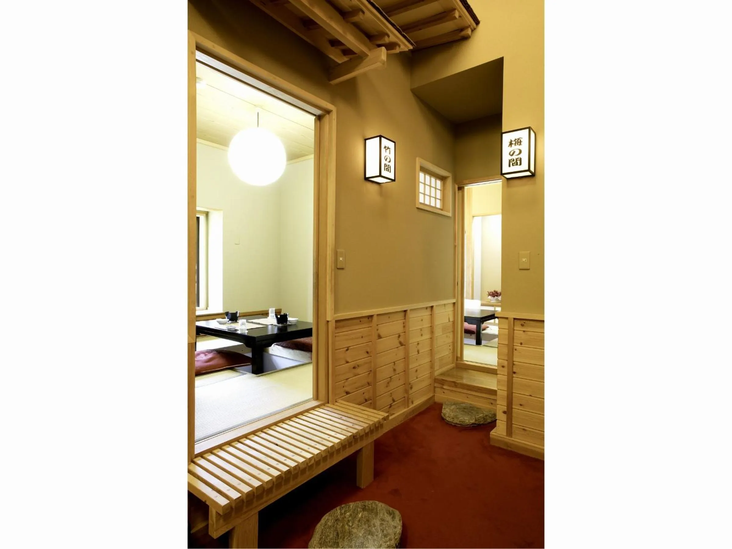 Restaurant/places to eat, Bed in Ryokan Warabino