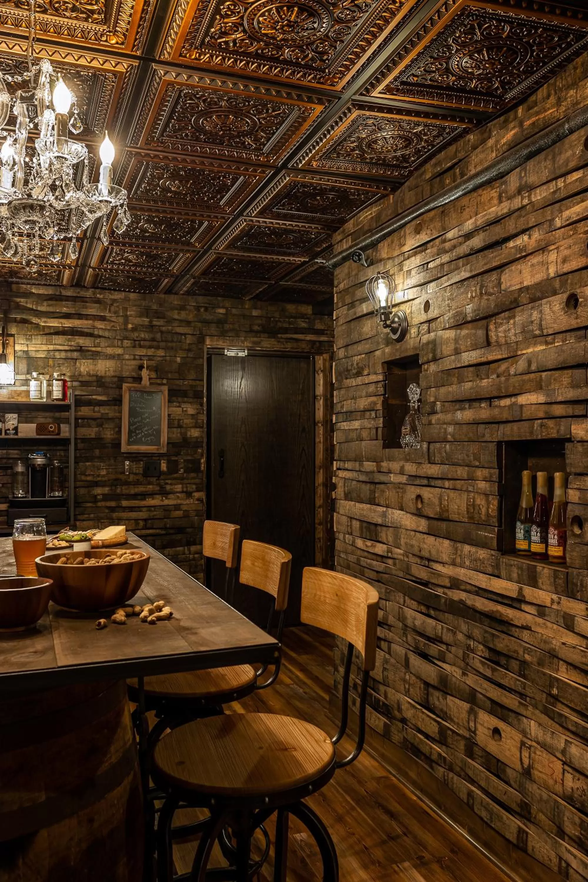 Lounge or bar in Pillow and Paddock B&B