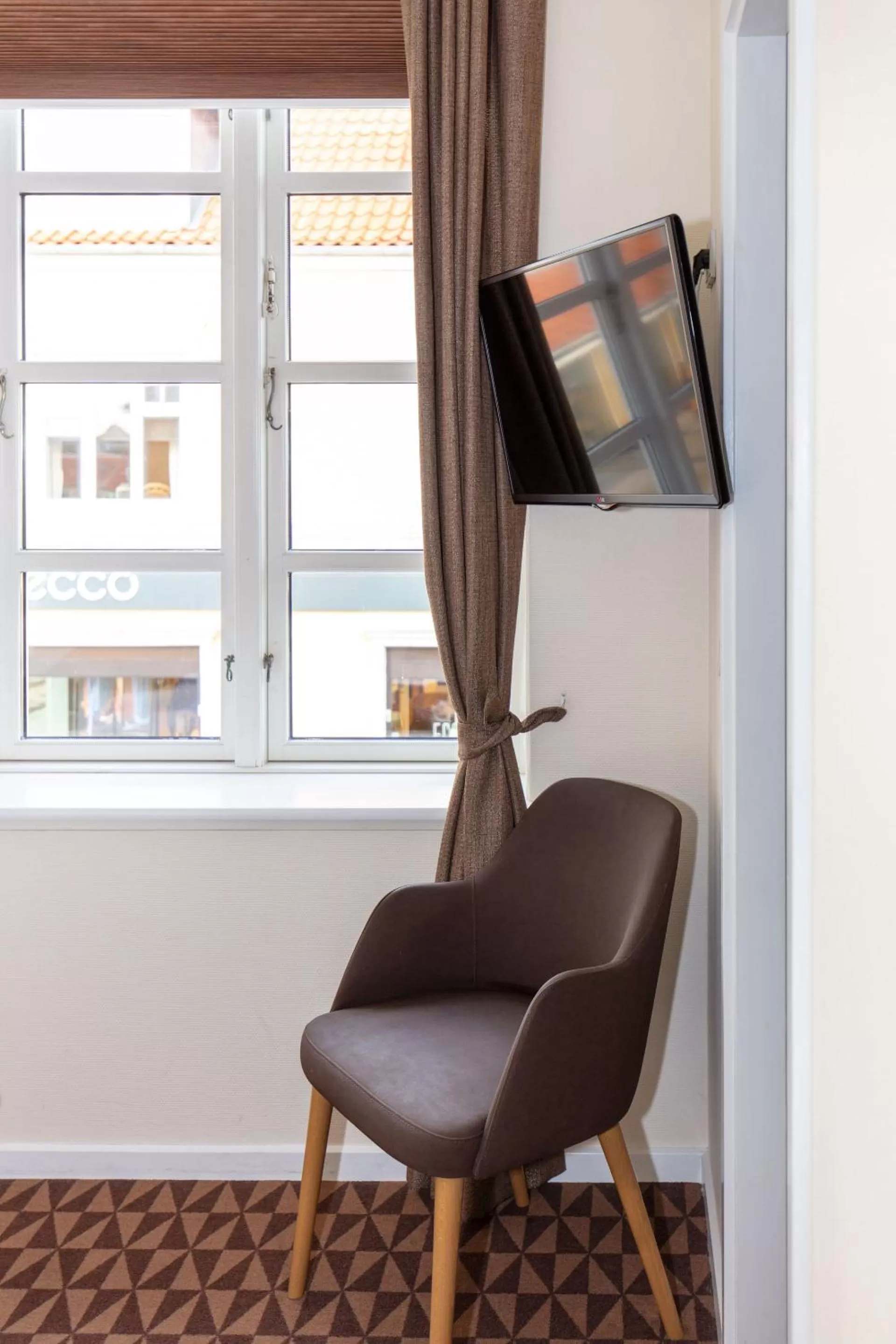 TV and multimedia in Foldens Hotel