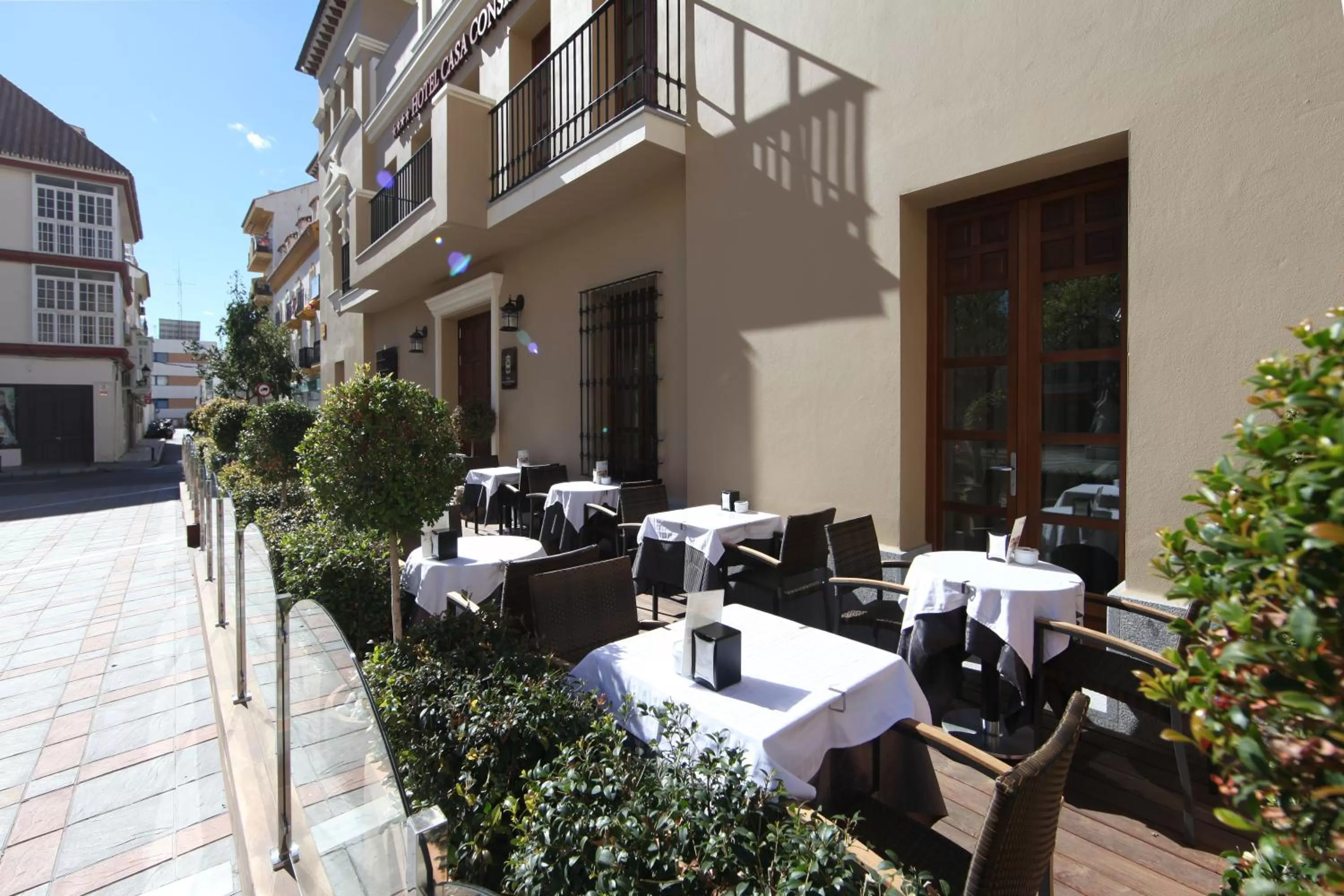 Restaurant/places to eat in Casa Consistorial