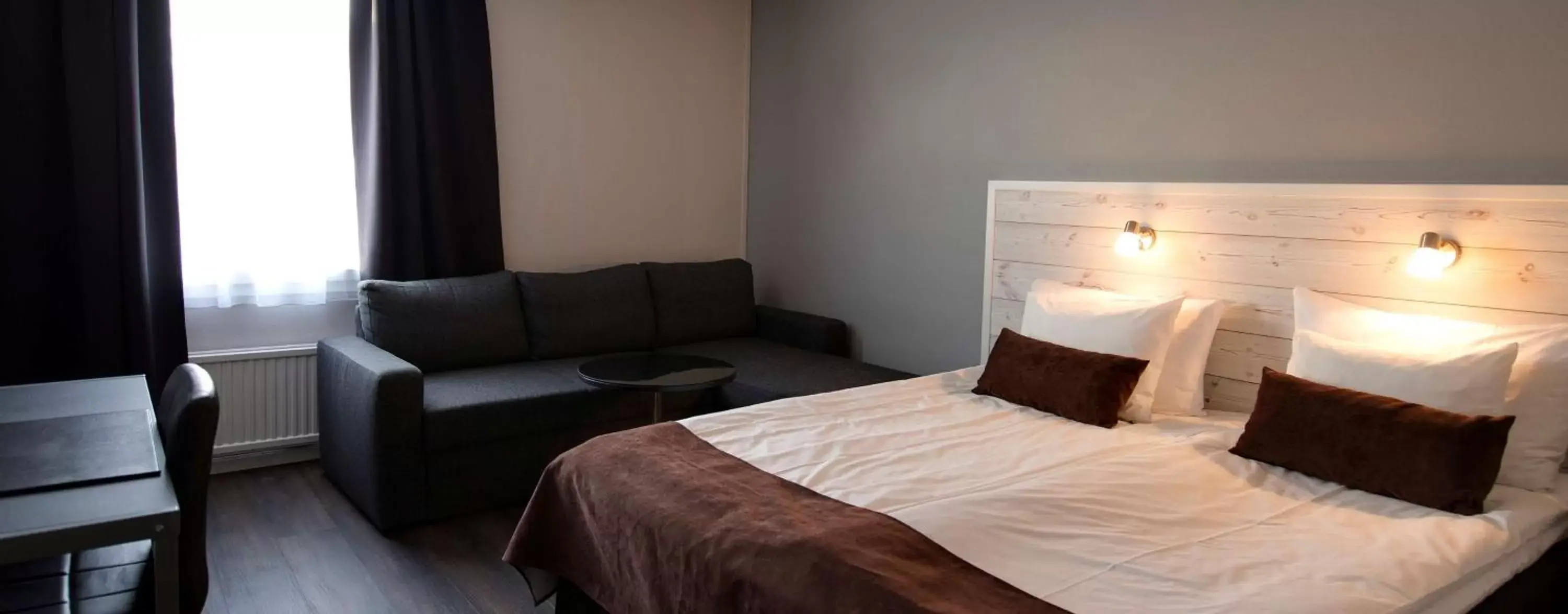 Queen Room with Sofa Bed in Best Western Hotell Ett Queen Room with Sofa Bed in Best Western Hotell Ett