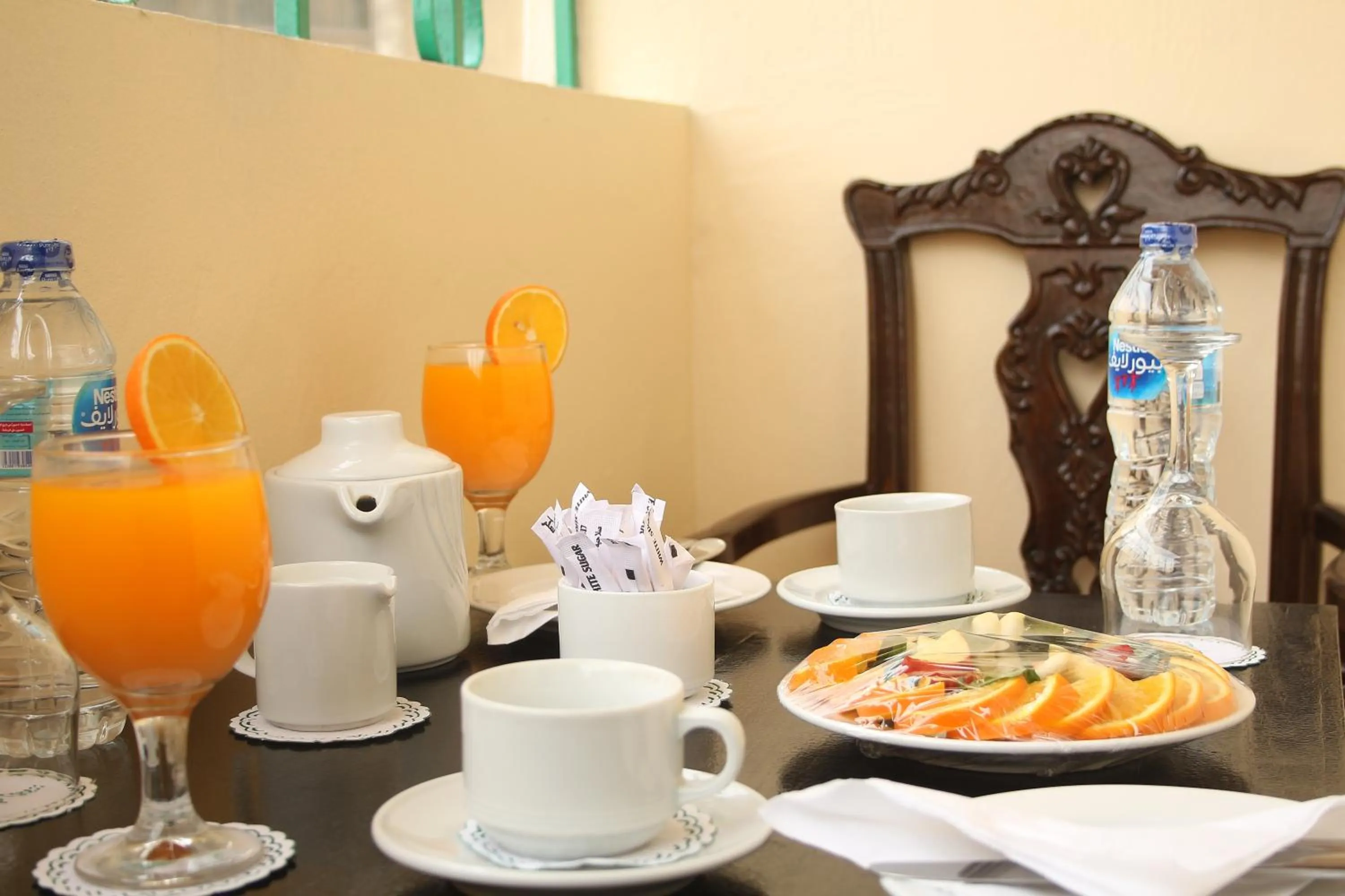 Breakfast in Holidays Express Hotel