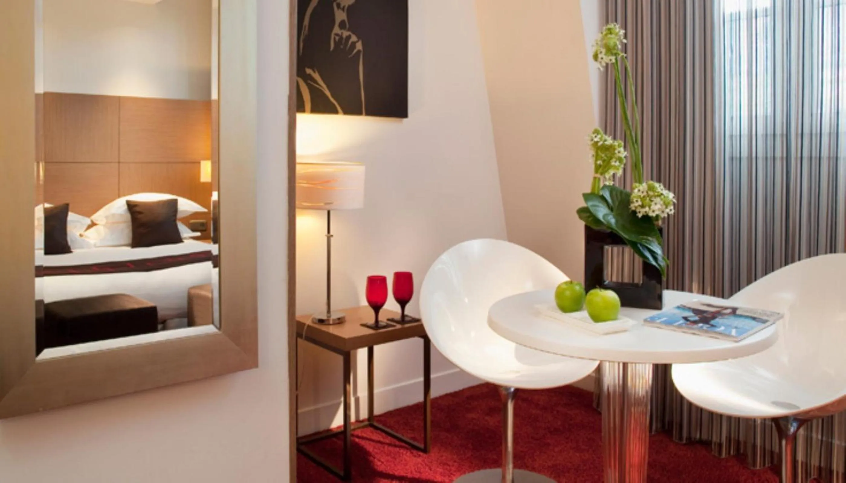 Seating area, Bed in Villathena