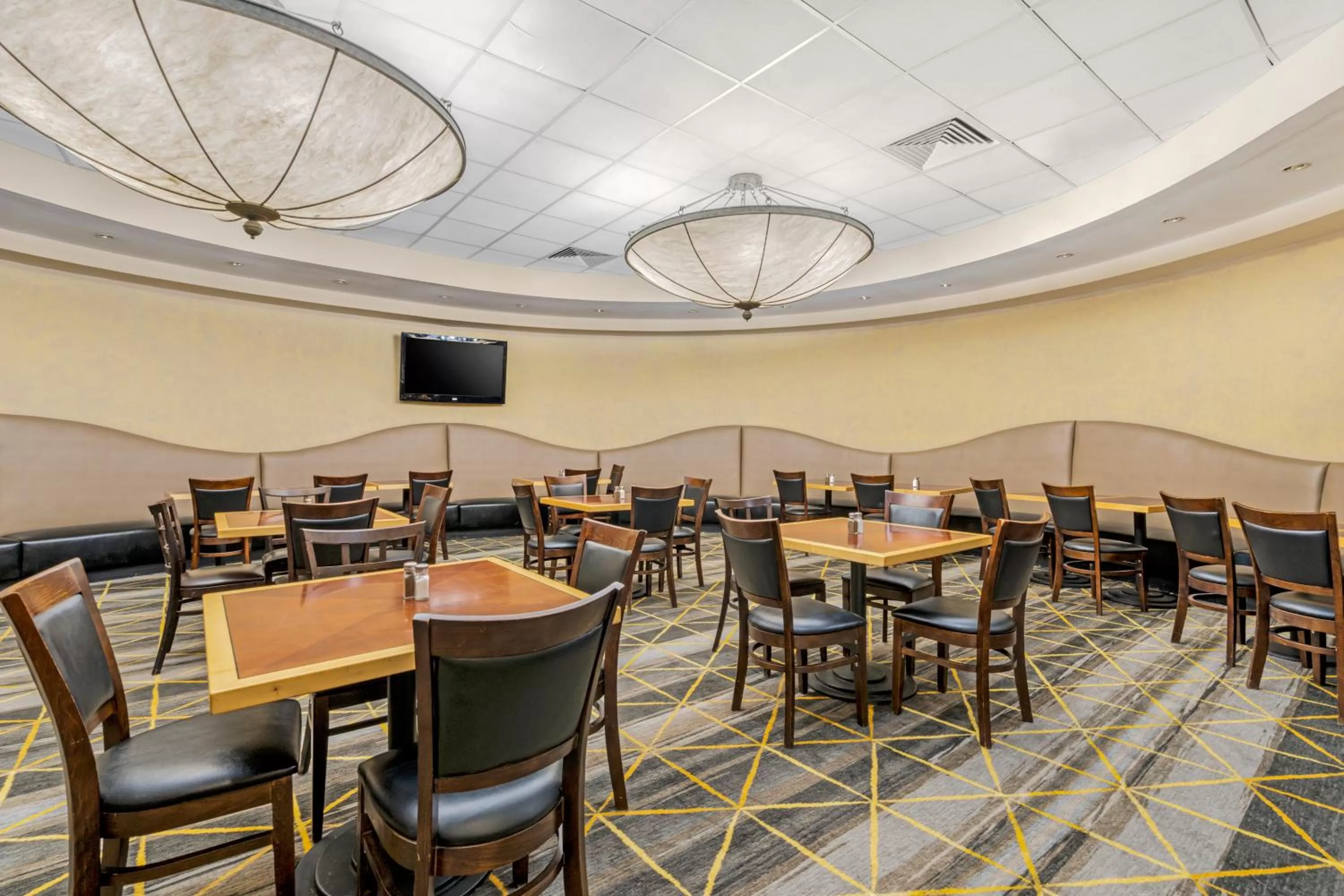 Restaurant/places to eat in Holiday Inn Orlando International Dr-ICON by IHG