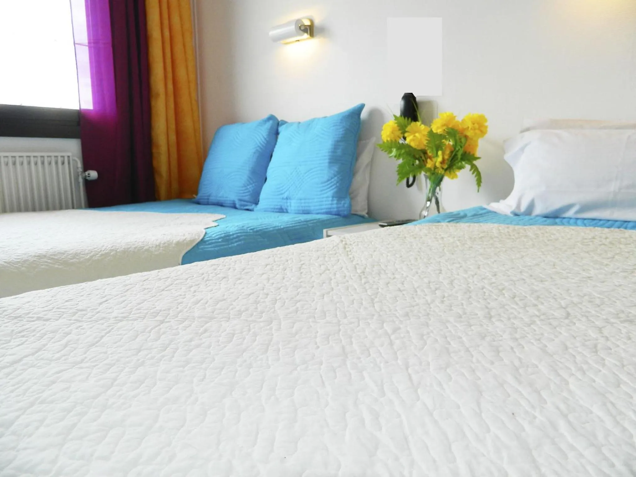 Bed in Hotel Paris Star