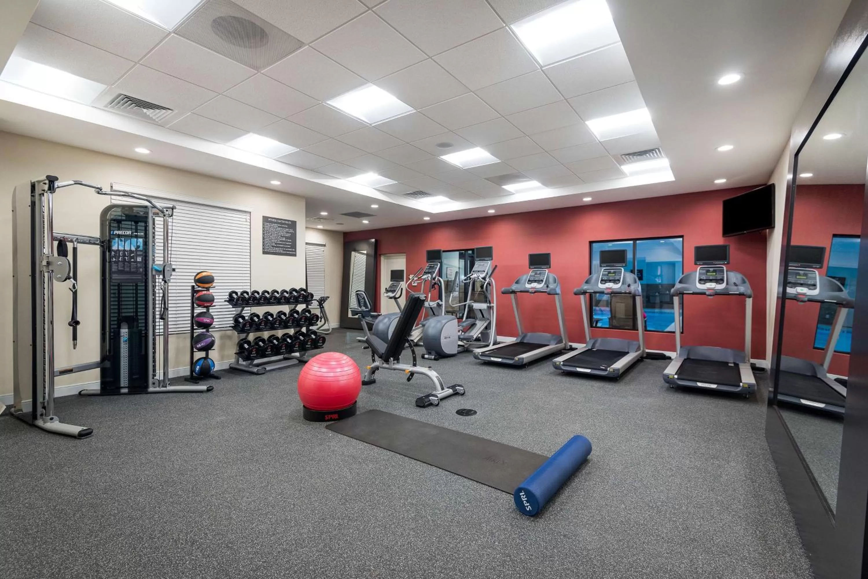 Fitness centre/facilities in Homewood Suites By Hilton Fayetteville