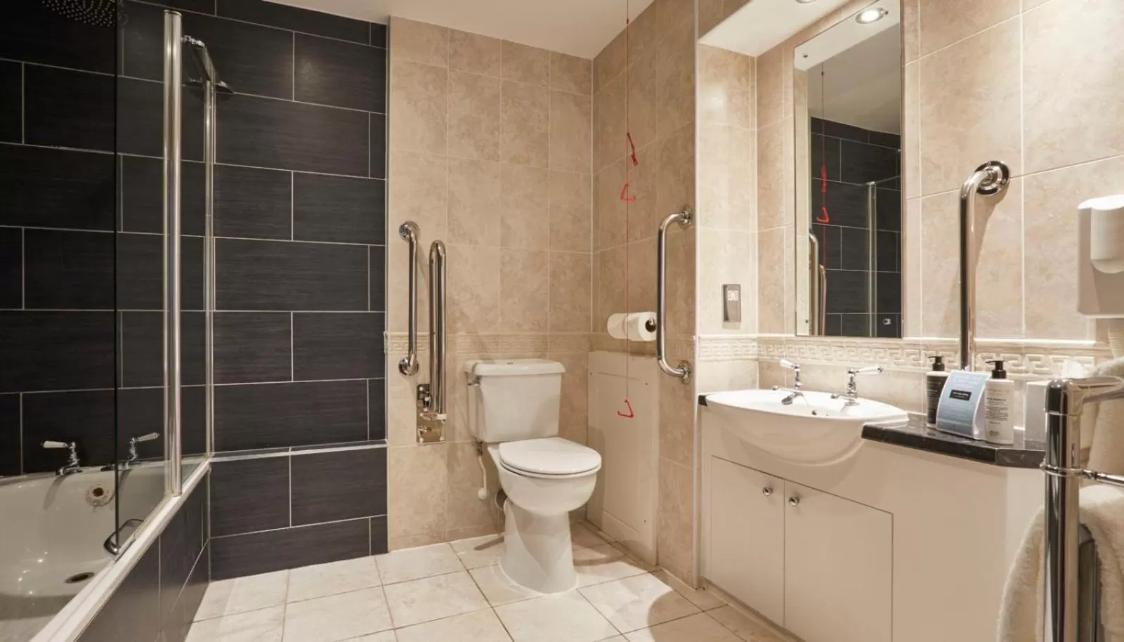 Bathroom in The Great House, Sonning, Berkshire