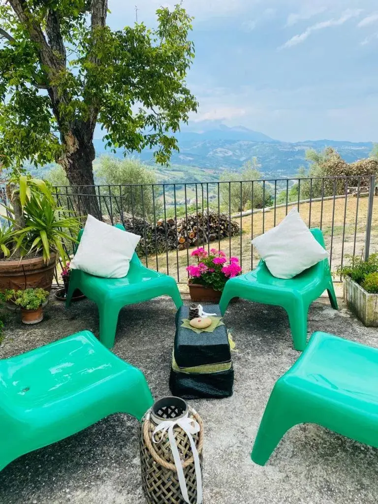 Patio in Agriturismo Flarà Patio in Agriturismo Flarà