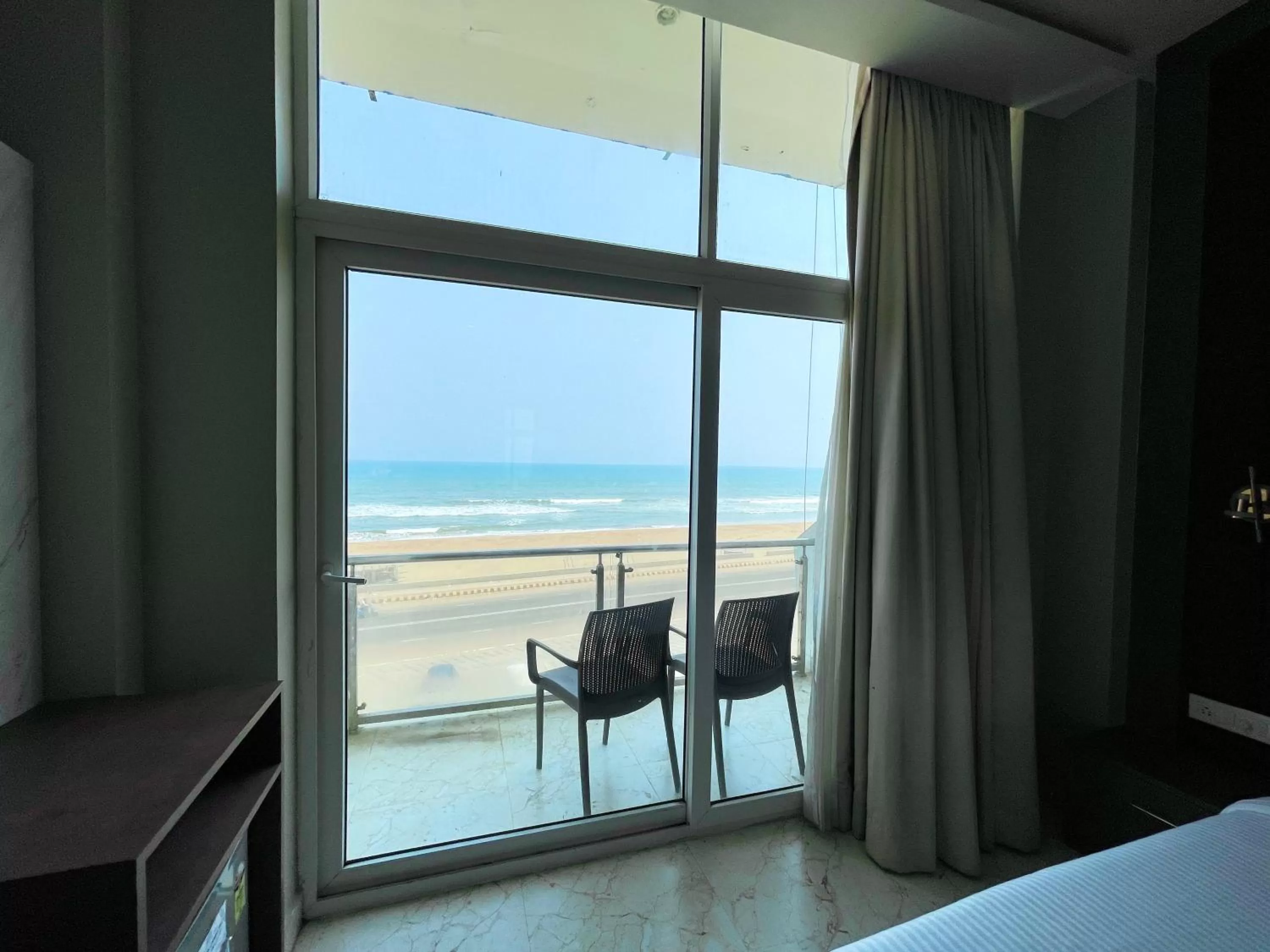 Sea View in Hotel TBS sea view ! Puri