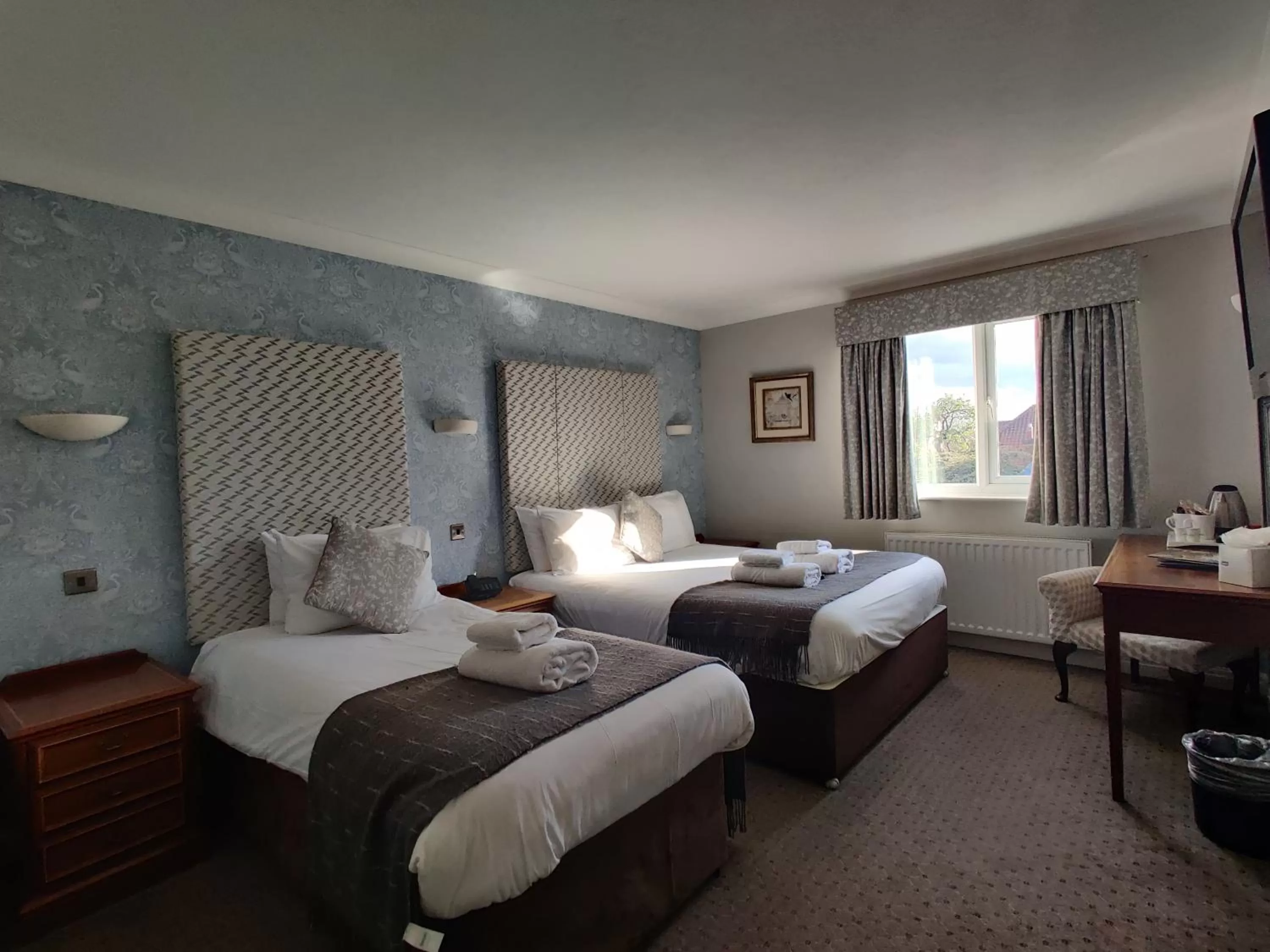 Bedroom, Bed in The Minster Hotel