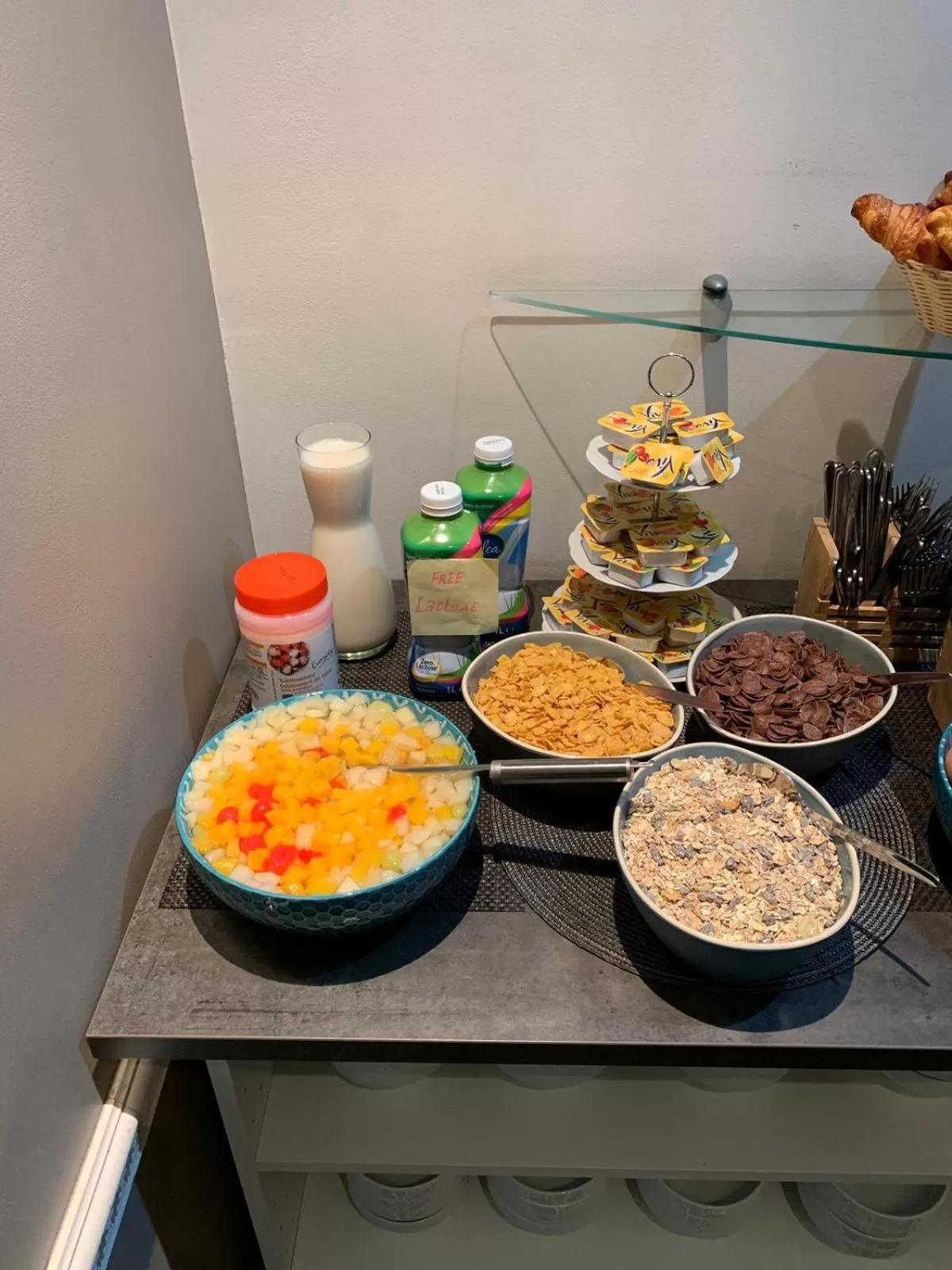 Food and drinks in Safestay Brussels Grand Place