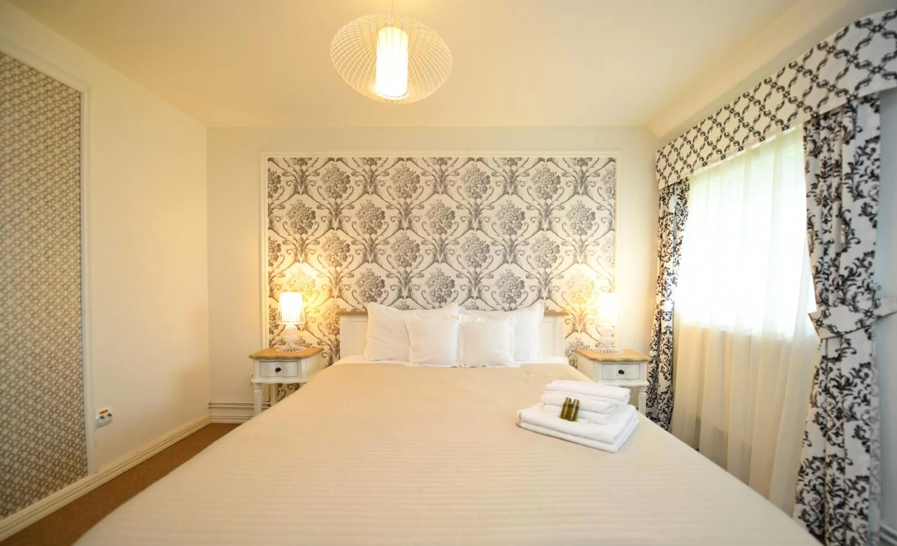 Bed in Vip Motel Restaurant