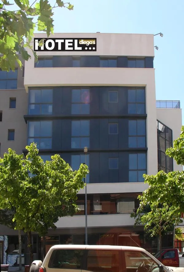 Facade/entrance in Hotel Diego's