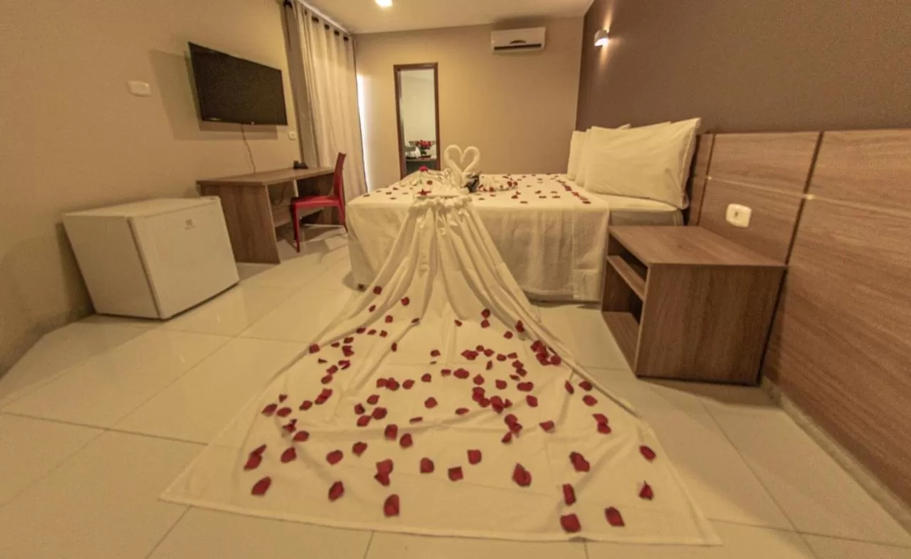 Bedroom, Bed in Safira Praia Hotel