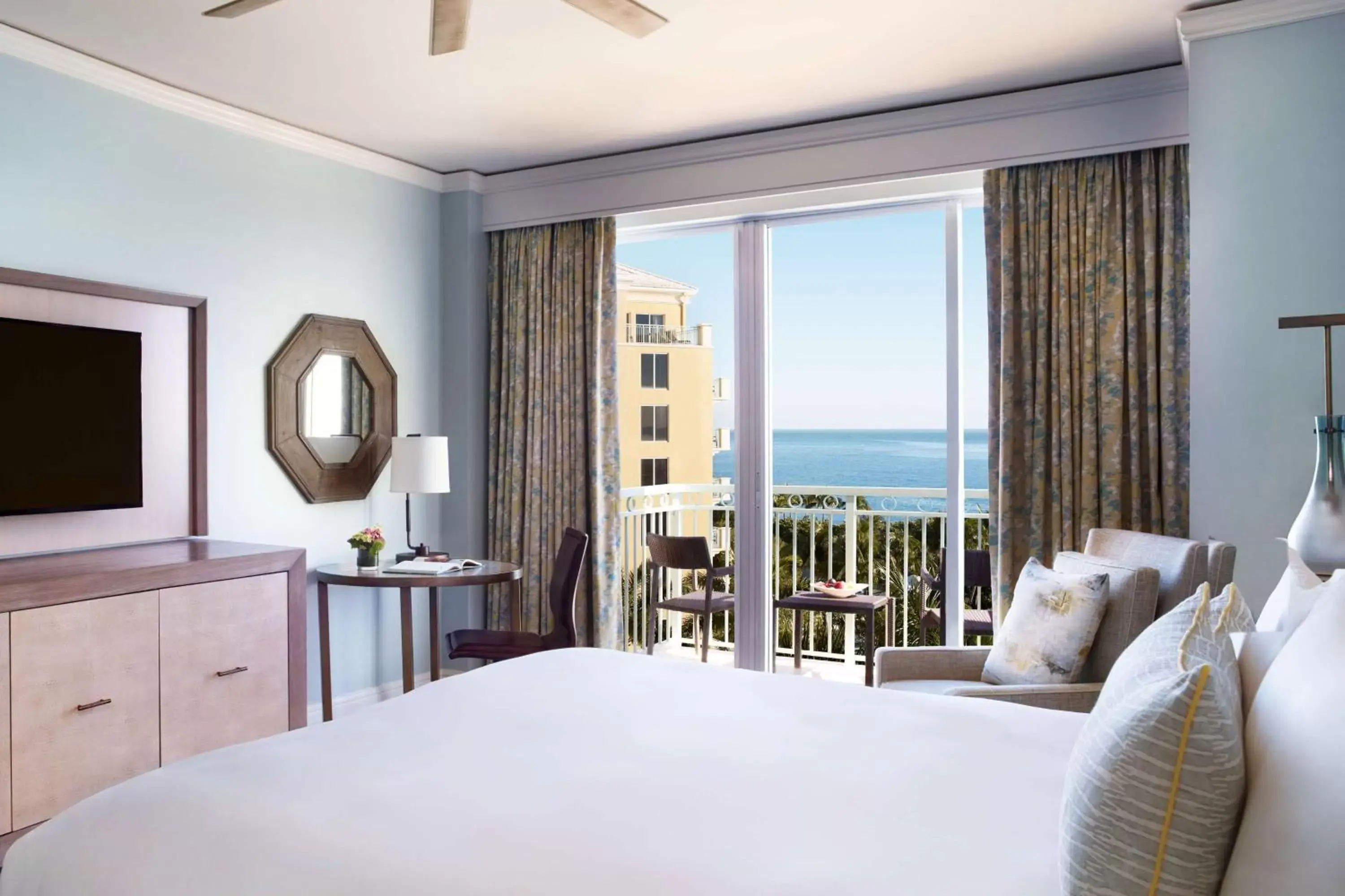 Partial Ocean View with 1 King Bed in The Ritz-Carlton Key Biscayne, Miami Partial Ocean View with 1 King Bed in The Ritz-Carlton Key Biscayne, Miami