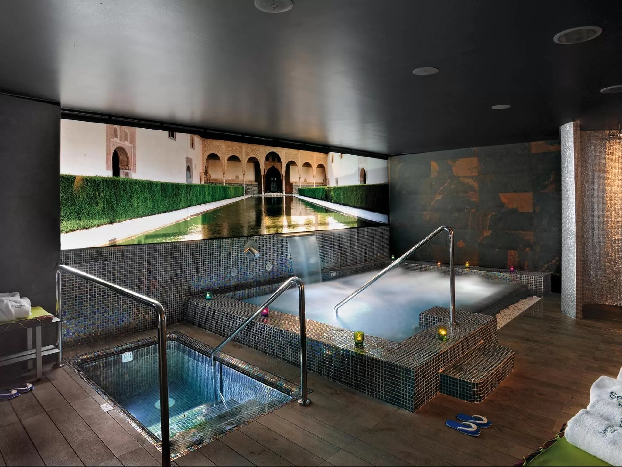 Spa and wellness centre/facilities in Gran Hotel Luna de Granada