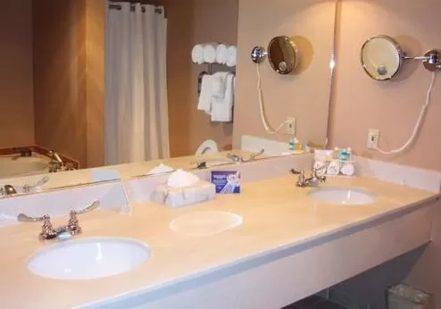 Bathroom in Holiday Inn Express Hotel & Suites Nogales by IHG