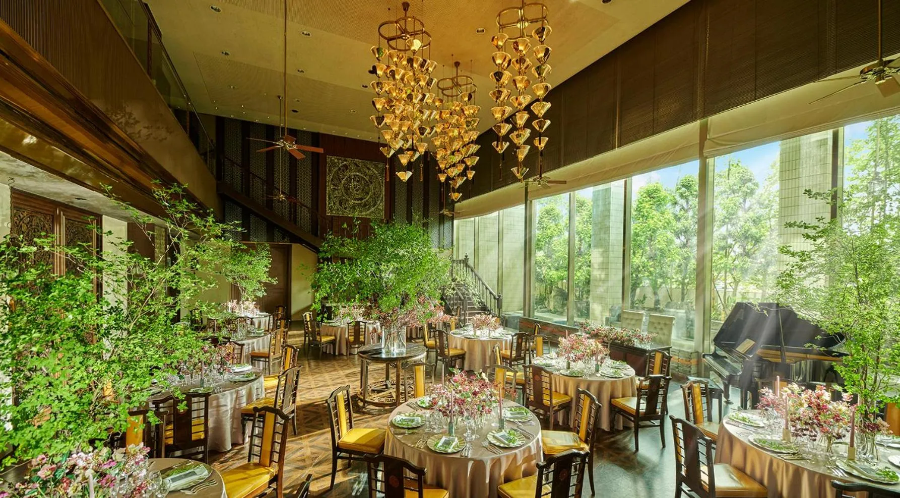Dining area in Kakegawa Grand Hotel