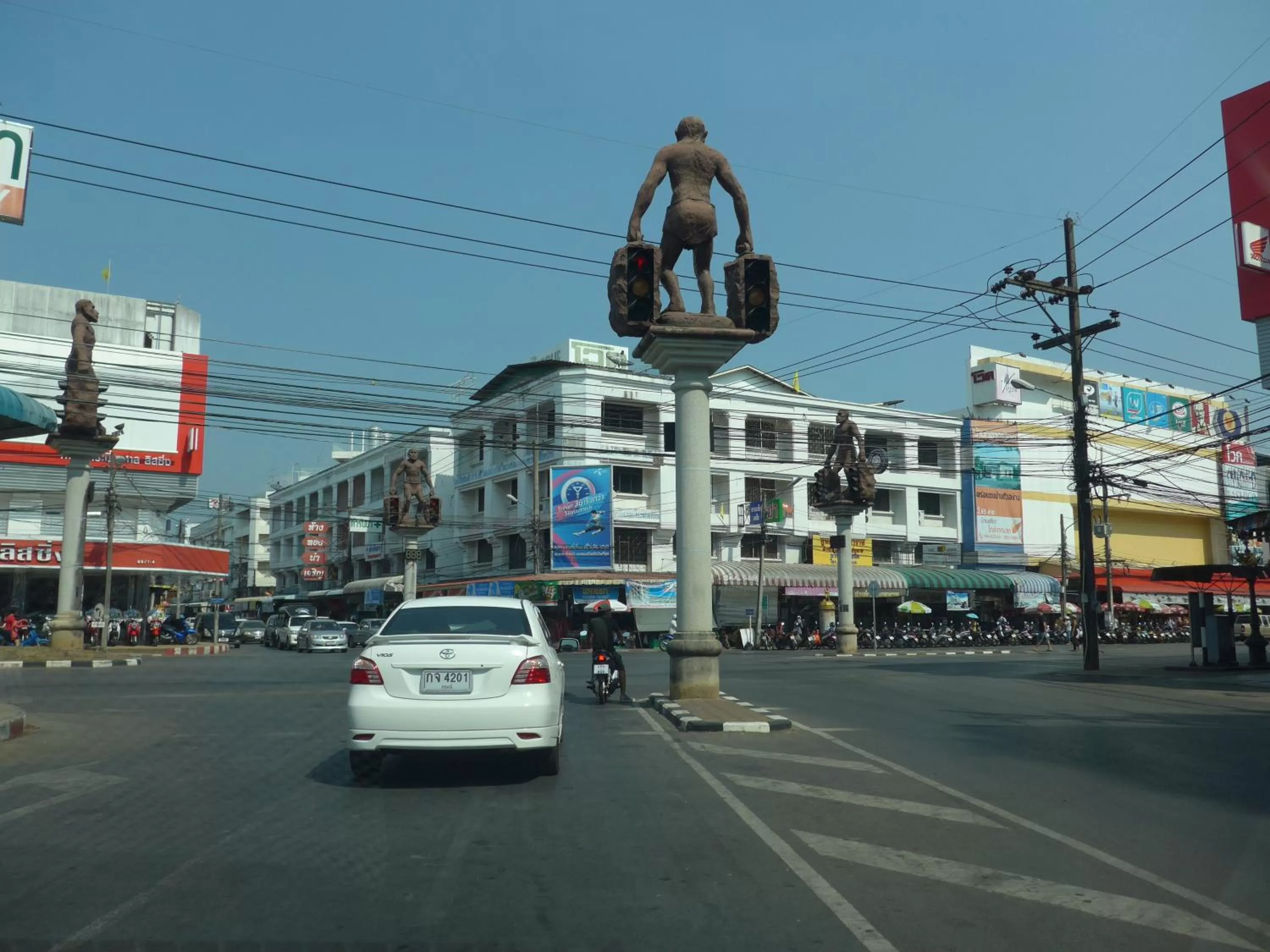 Shopping Area in Forum House Hotel Krabi