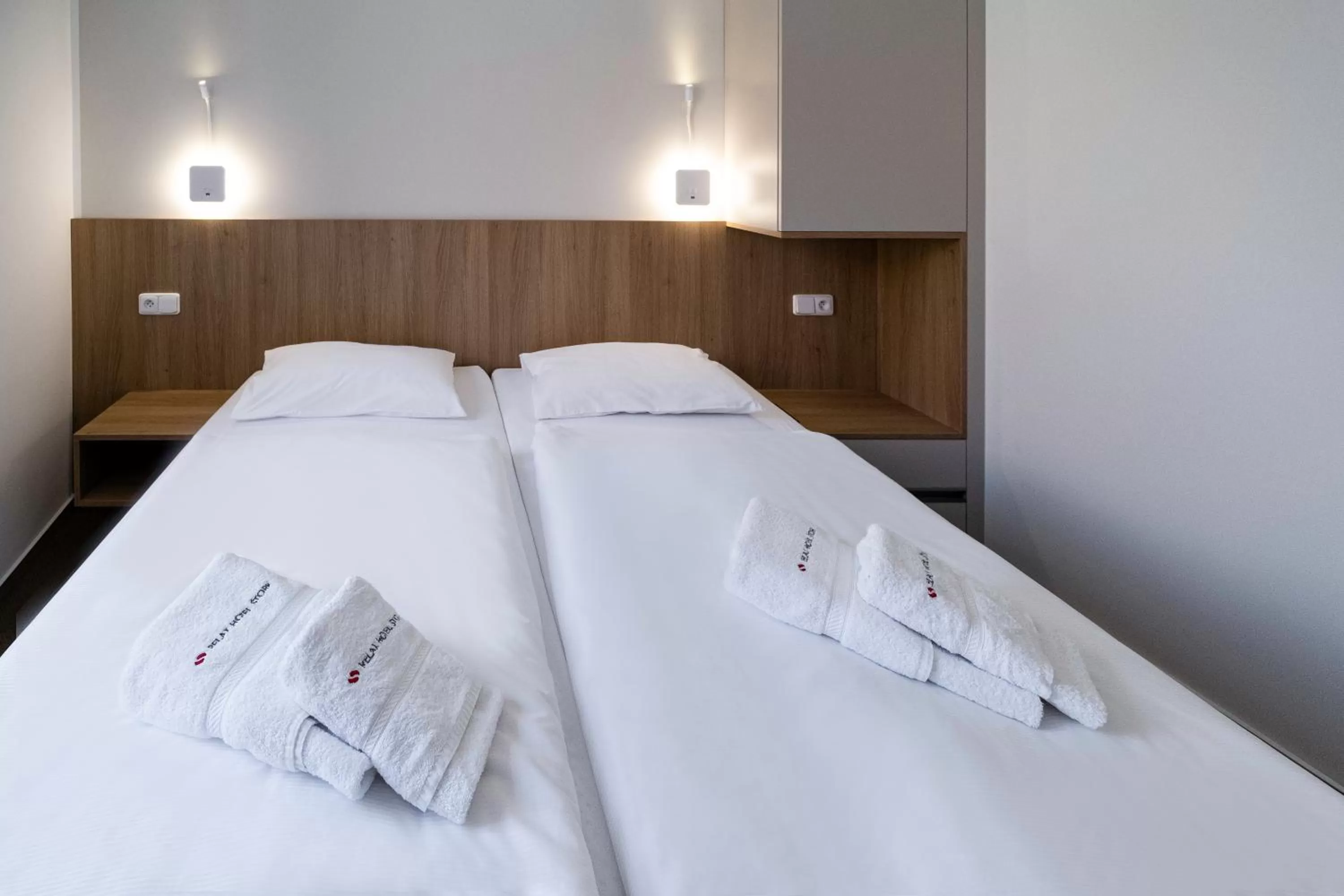 Bed in Relax Hotel Stork