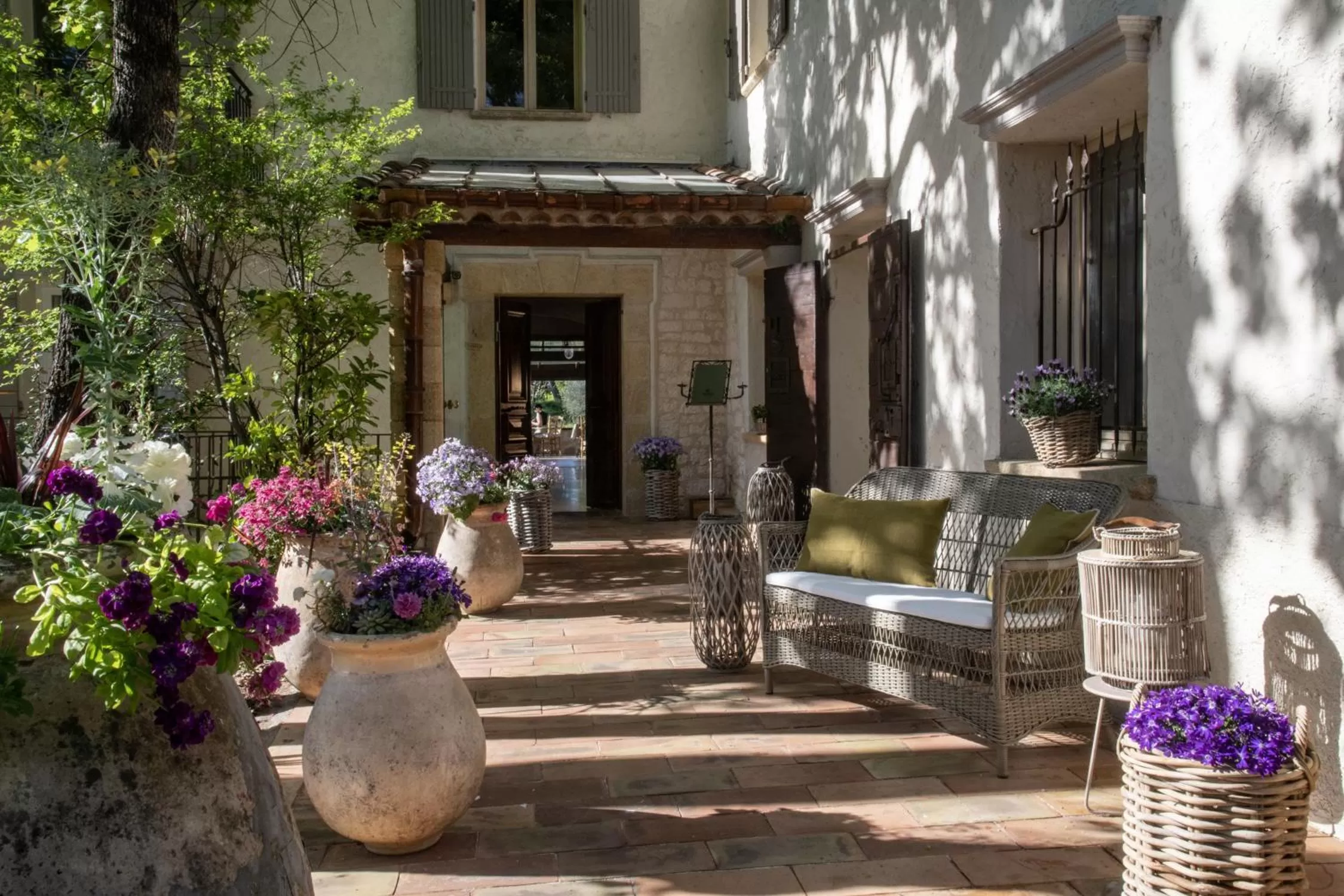 Facade/entrance in Hotel Les Messugues