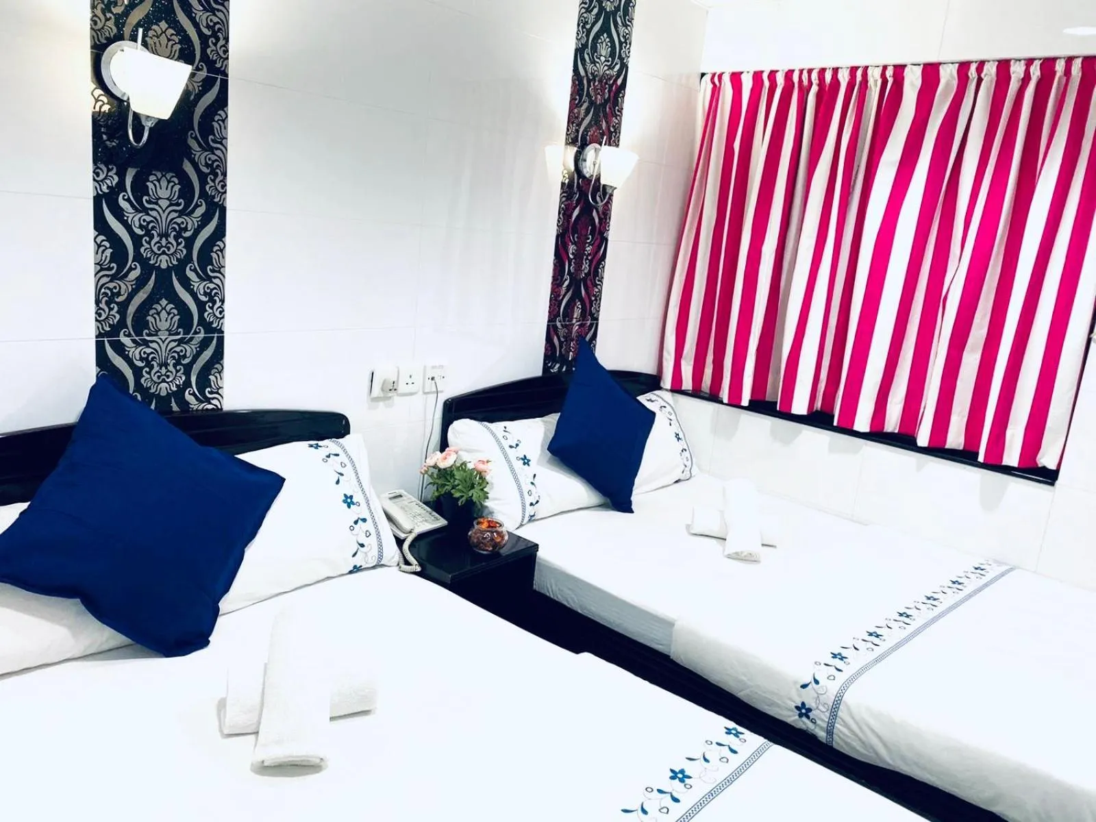 cot, Bed in Ashoka Hostel