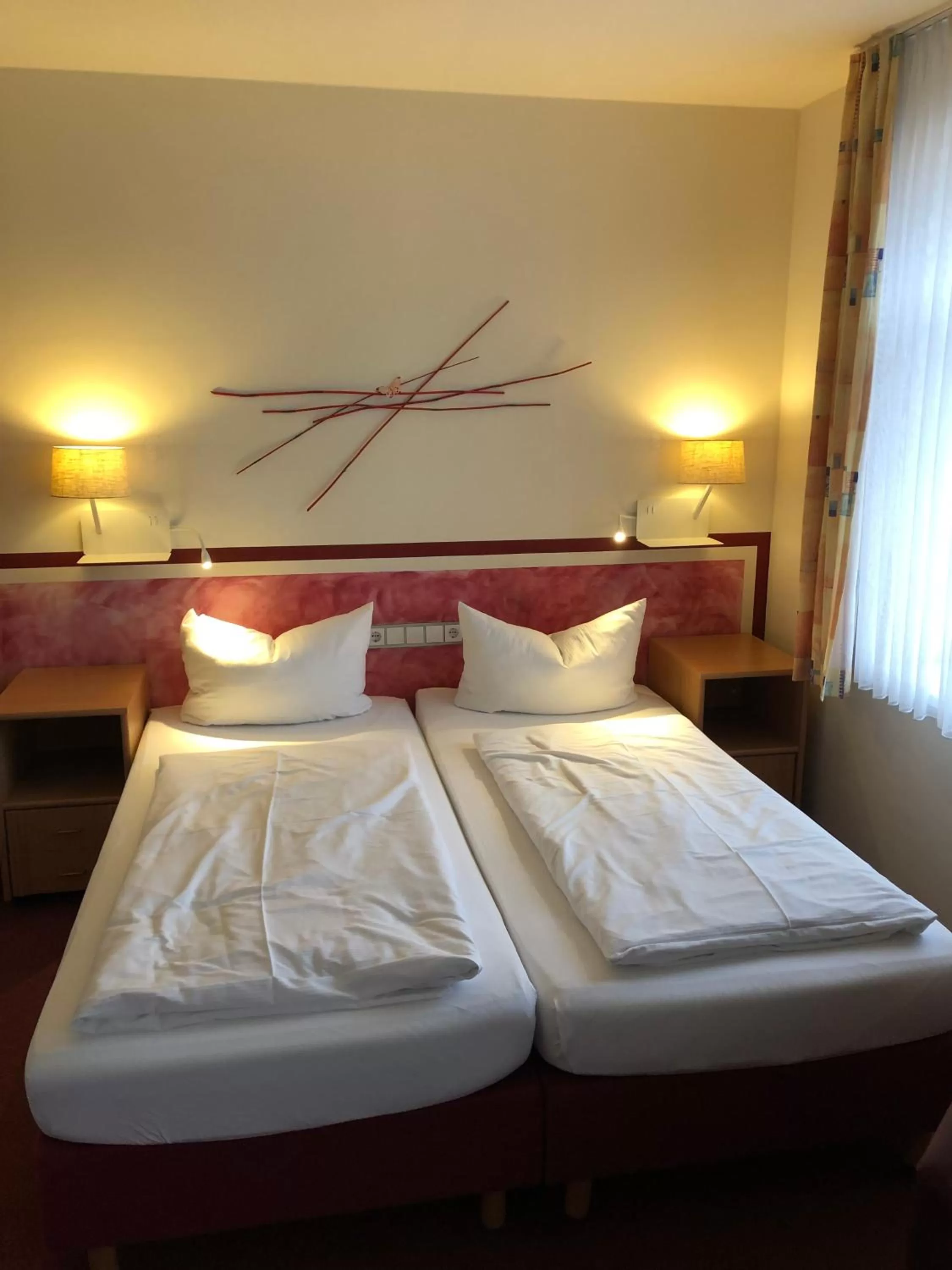 Photo of the whole room, Bed in An der Porzellan-Manufaktur Pension