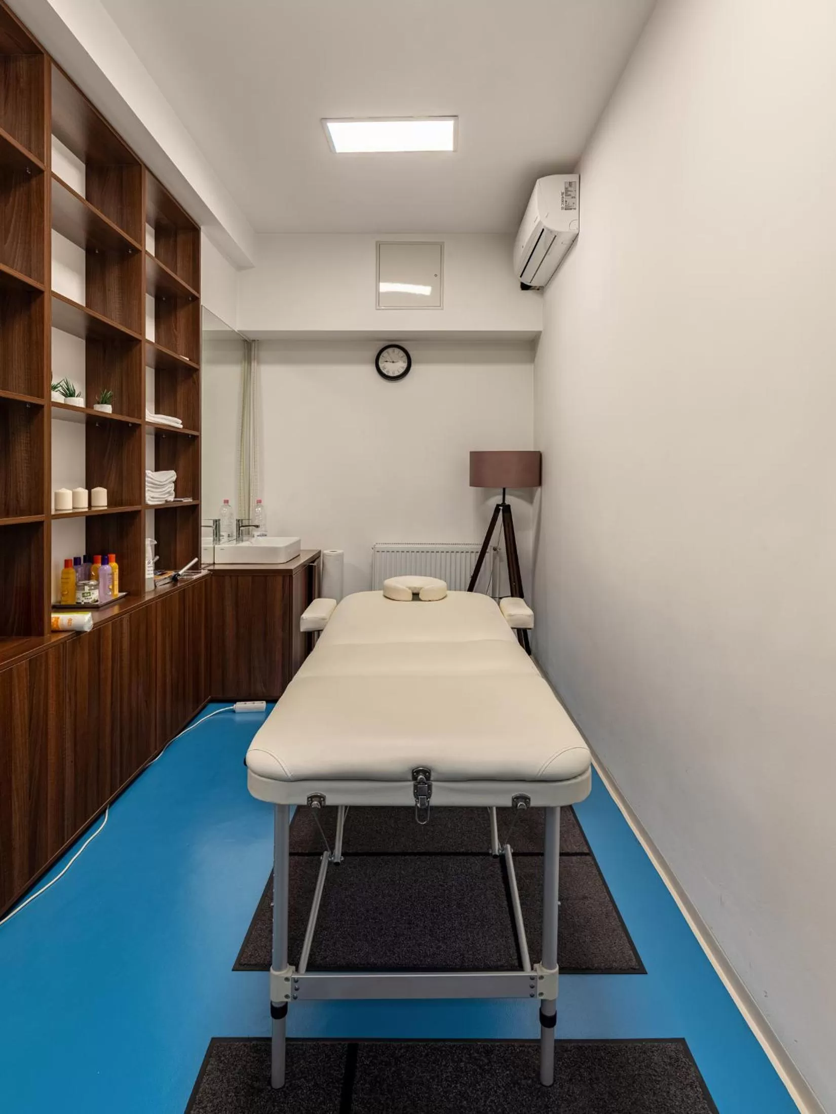 Massage in Concorde Old Bucharest Hotel