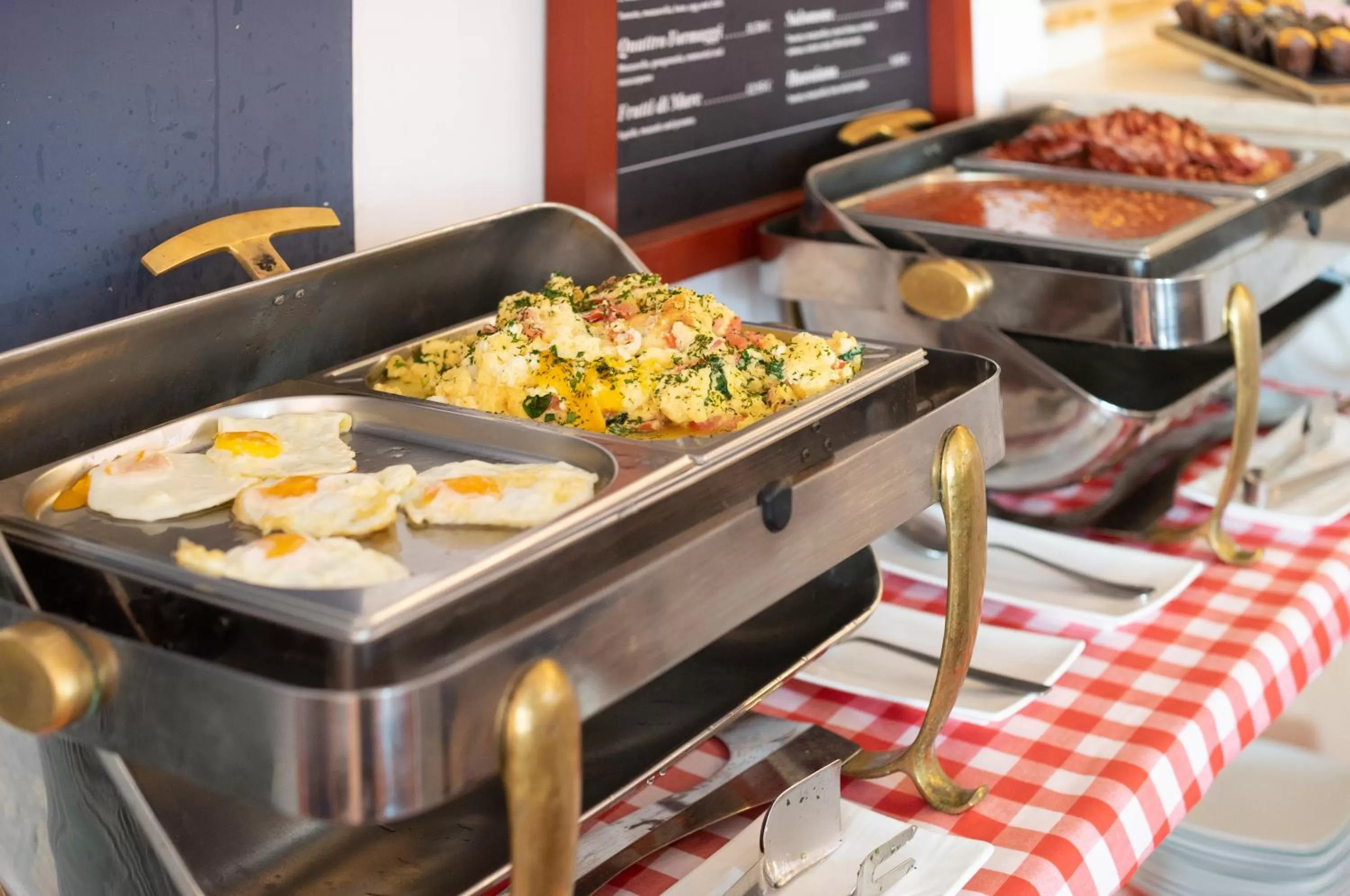 Breakfast in Hotel Eolo