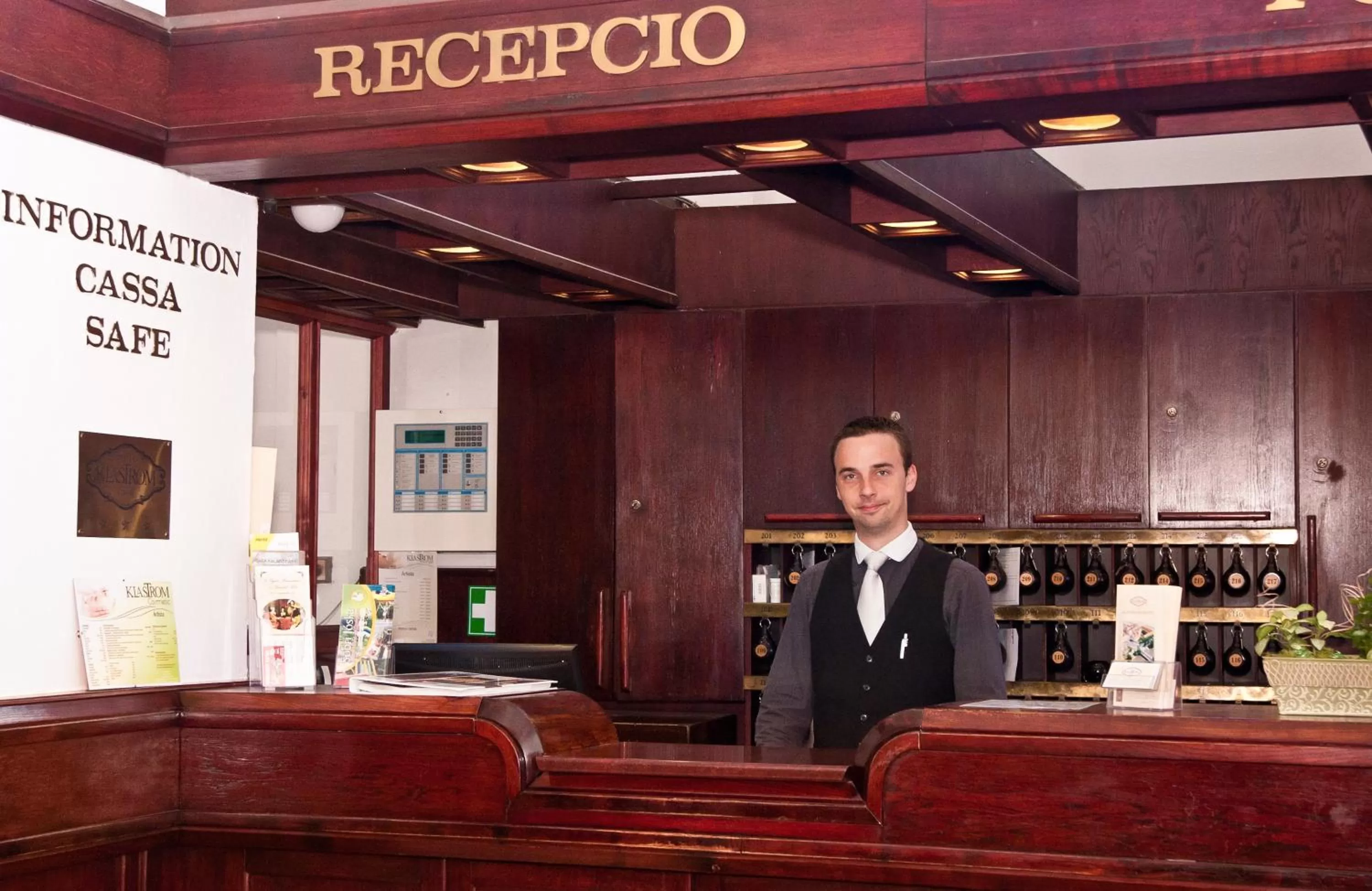 Lobby or reception in Hotel Klastrom