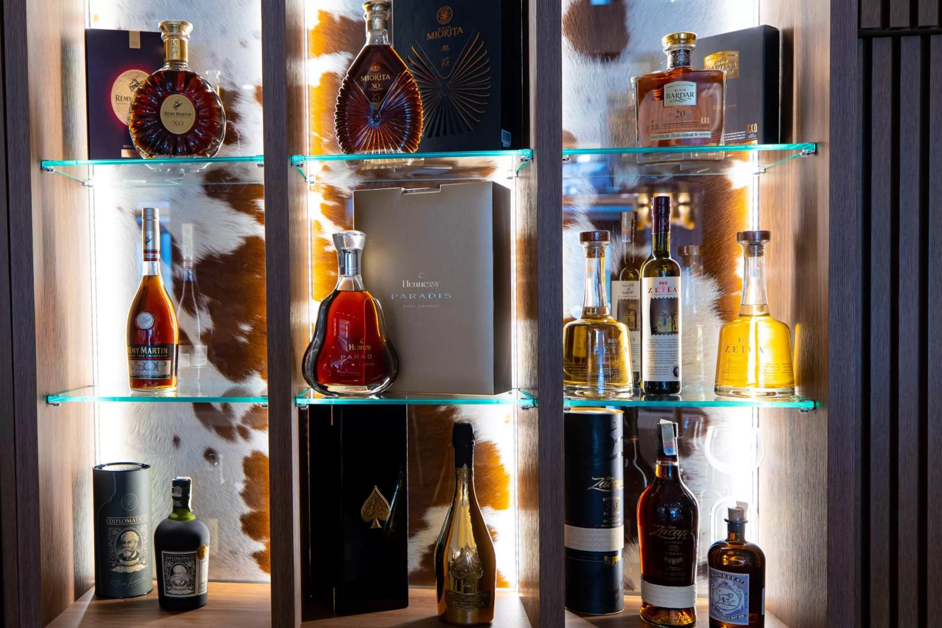 Lounge or bar in Hotel Belmont & Spa