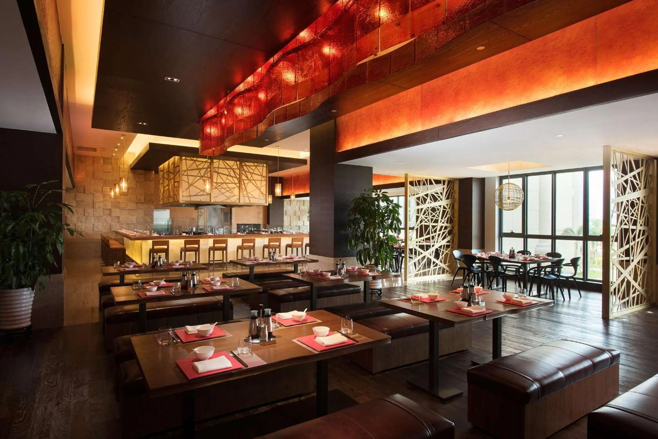 Restaurant/places to eat in Hilton Haikou Meilan - Beachfront Hotel