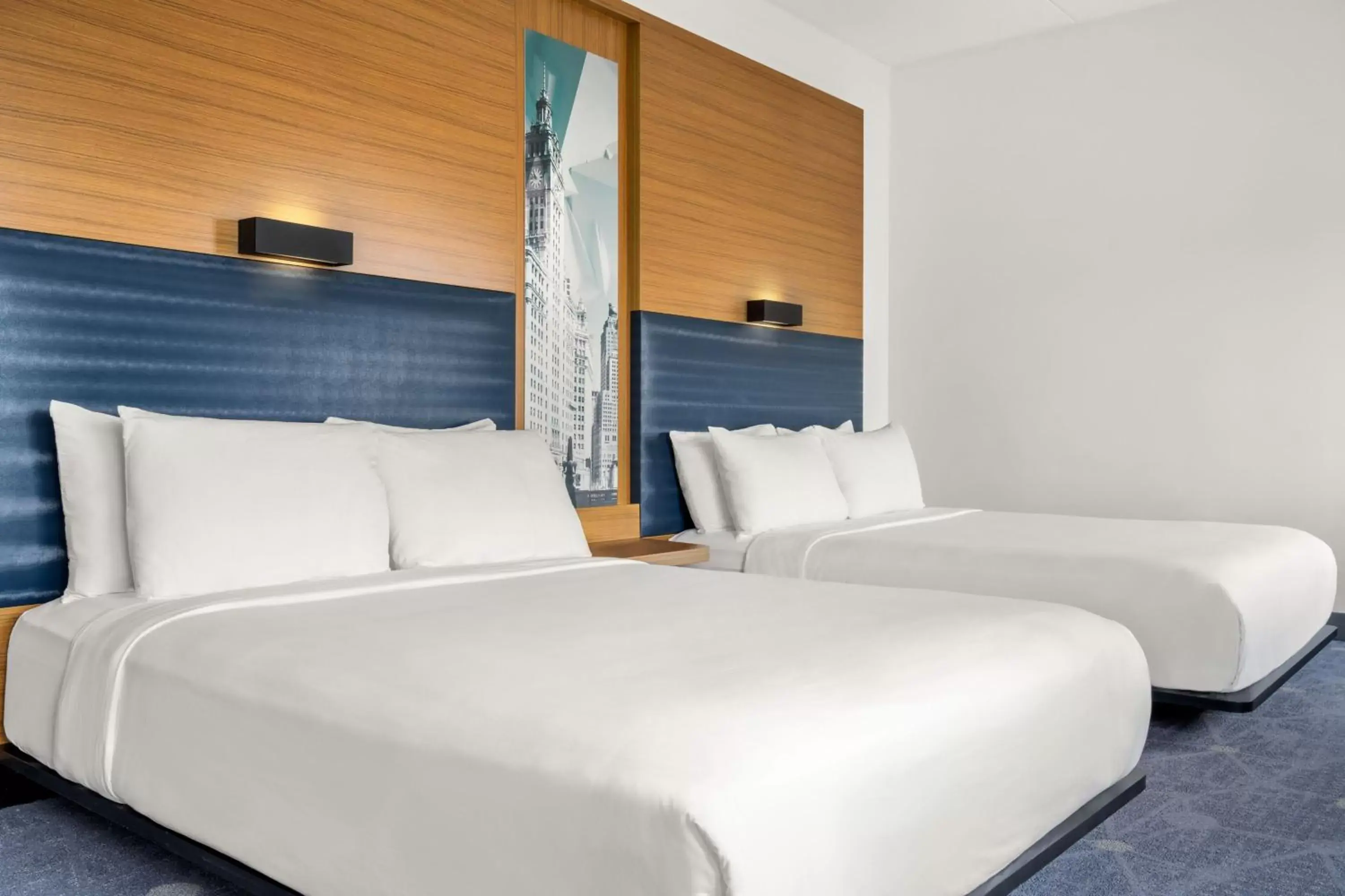 Queen Room with Two Queen Beds in Aloft Chicago O'Hare Queen Room with Two Queen Beds in Aloft Chicago O'Hare