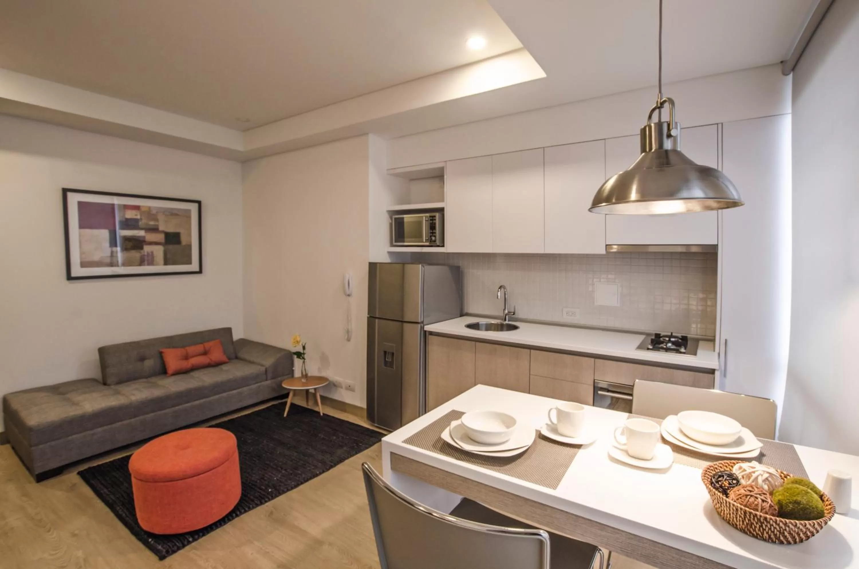 Kitchen or kitchenette, Dining Area in ZITU 106