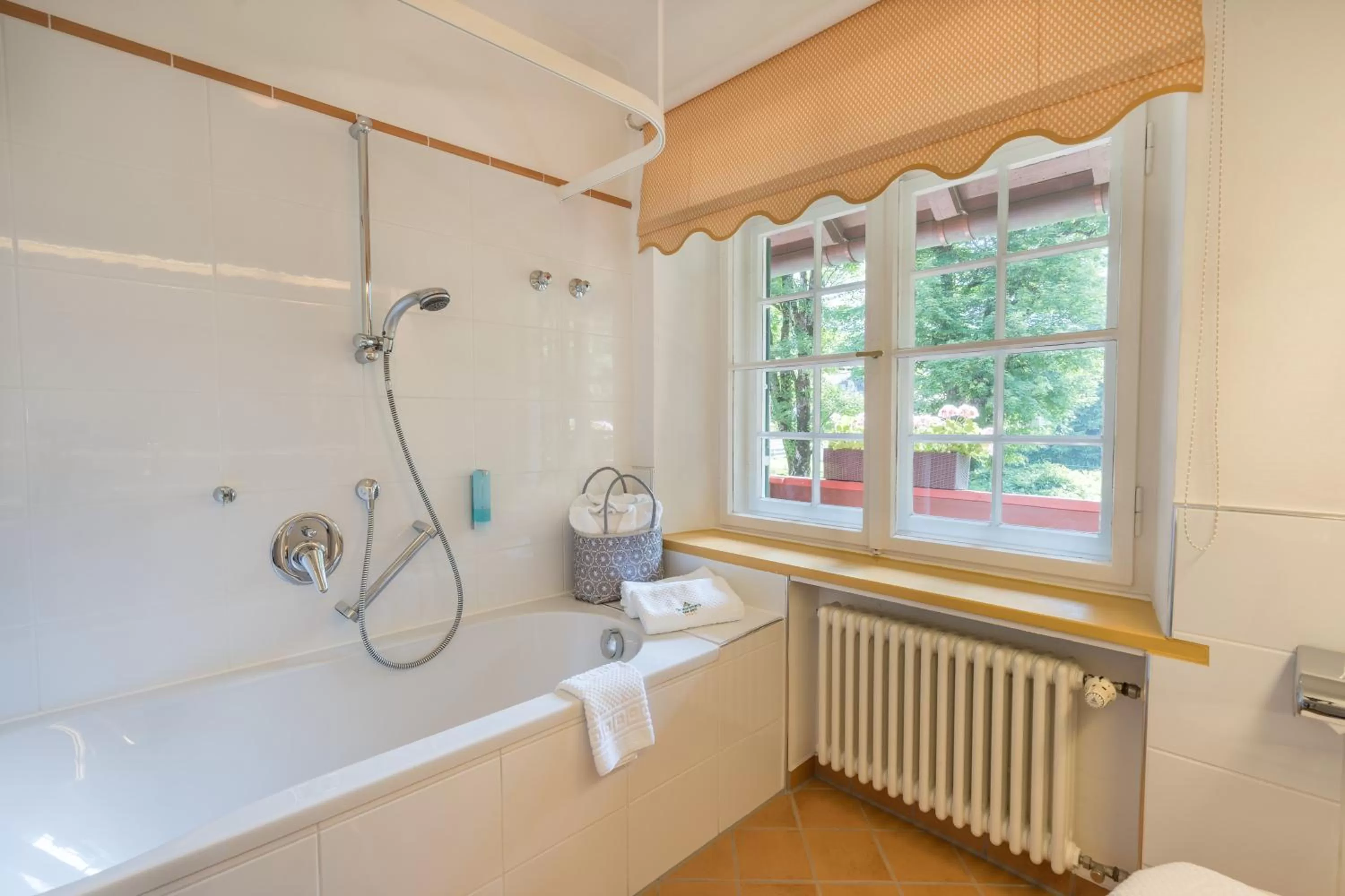 Bathroom in Hotel Geldernhaus