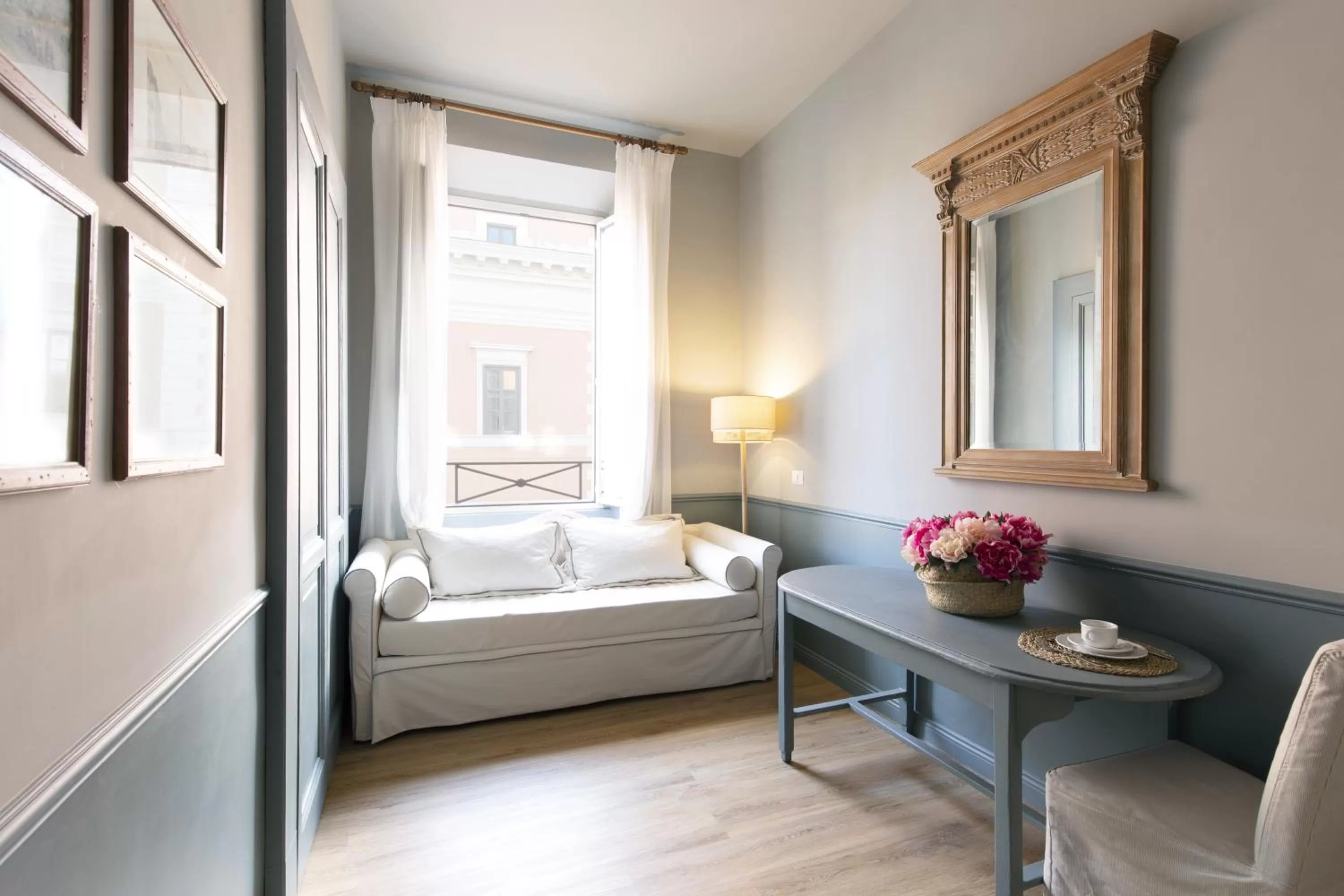 Bedroom, Bed in Hotel donna Francesca