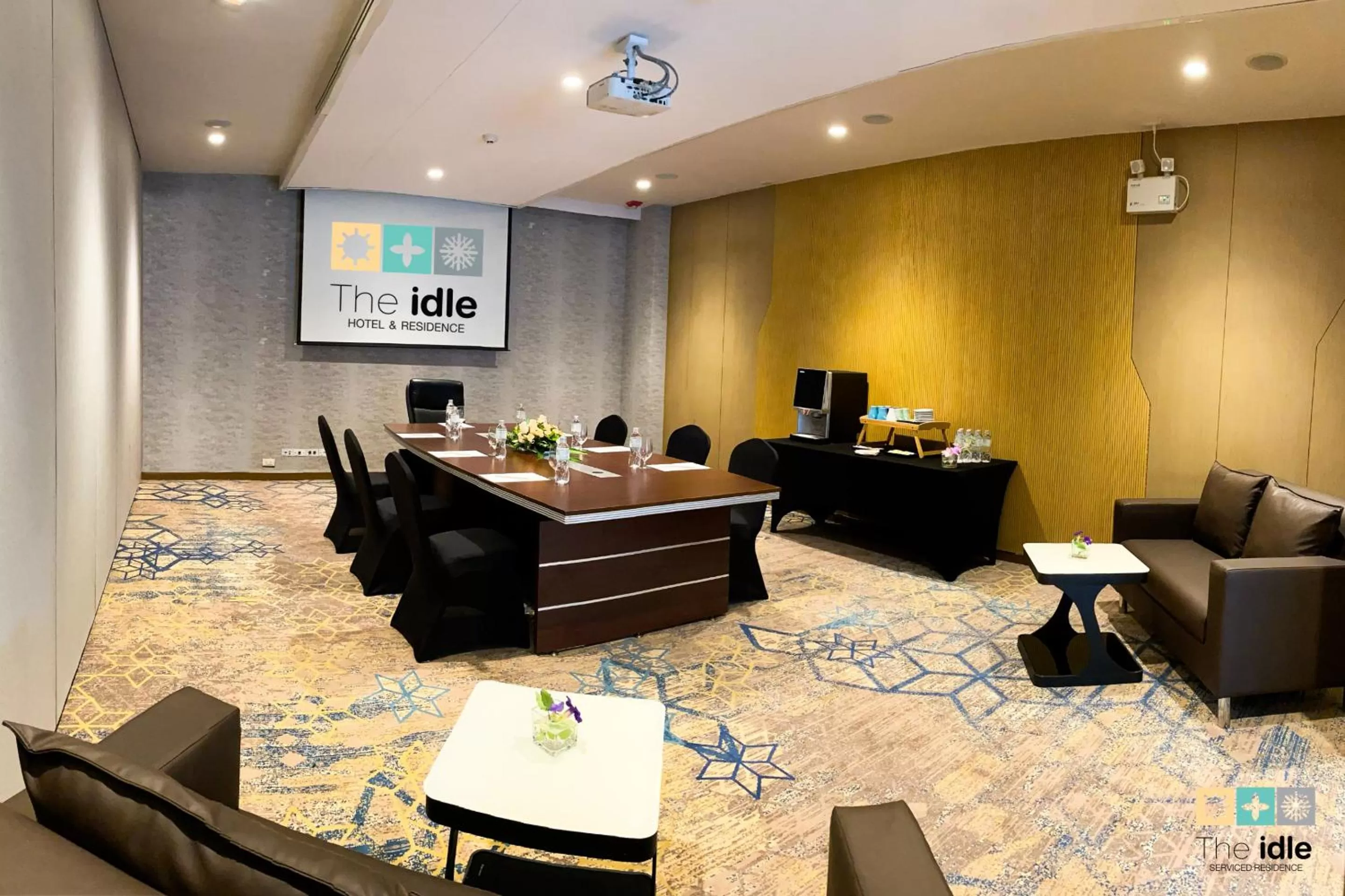 Meeting/conference room in The Idle Hotel and Residence