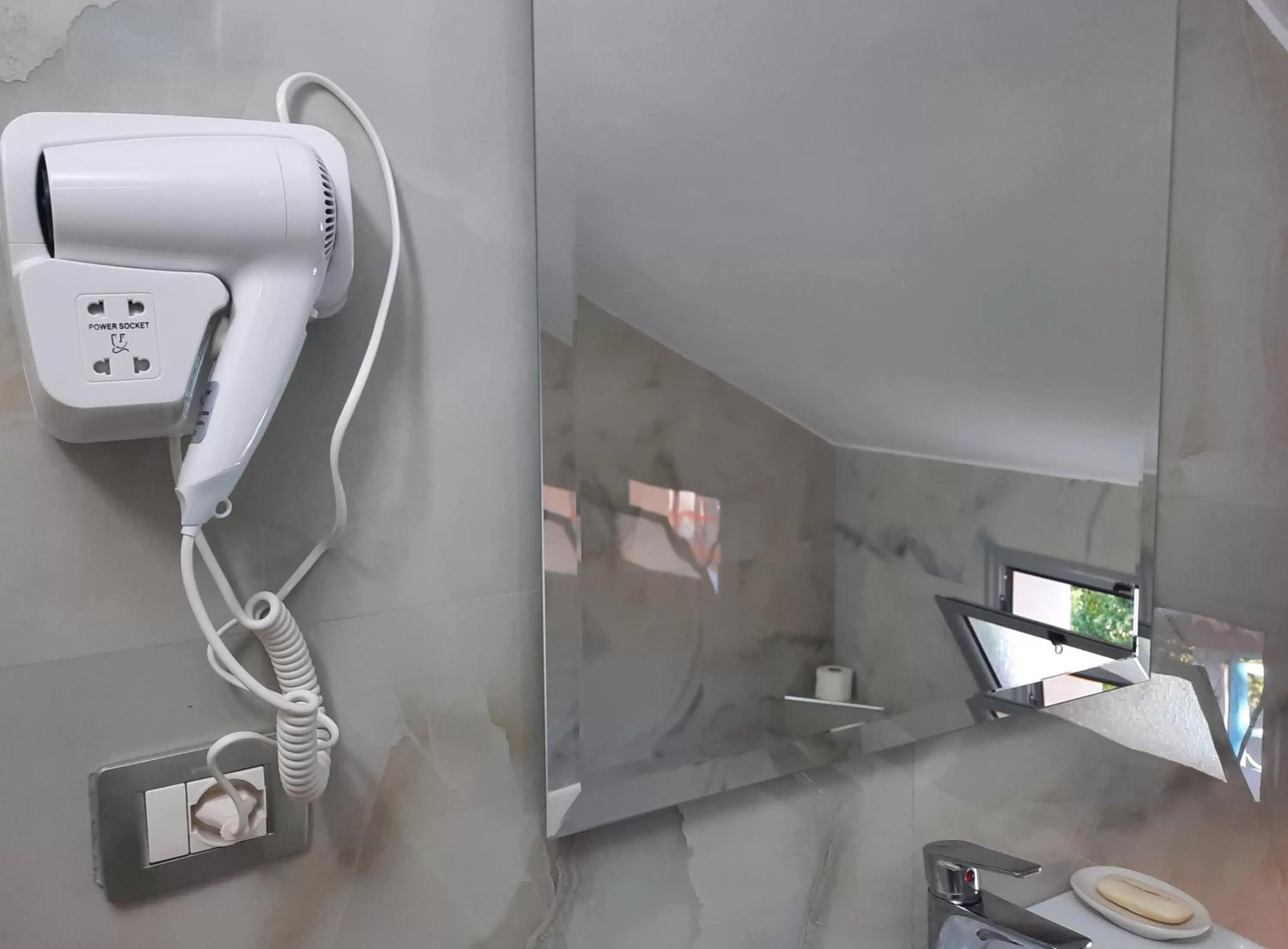 Bathroom in Guesthouse "PELIVANI"