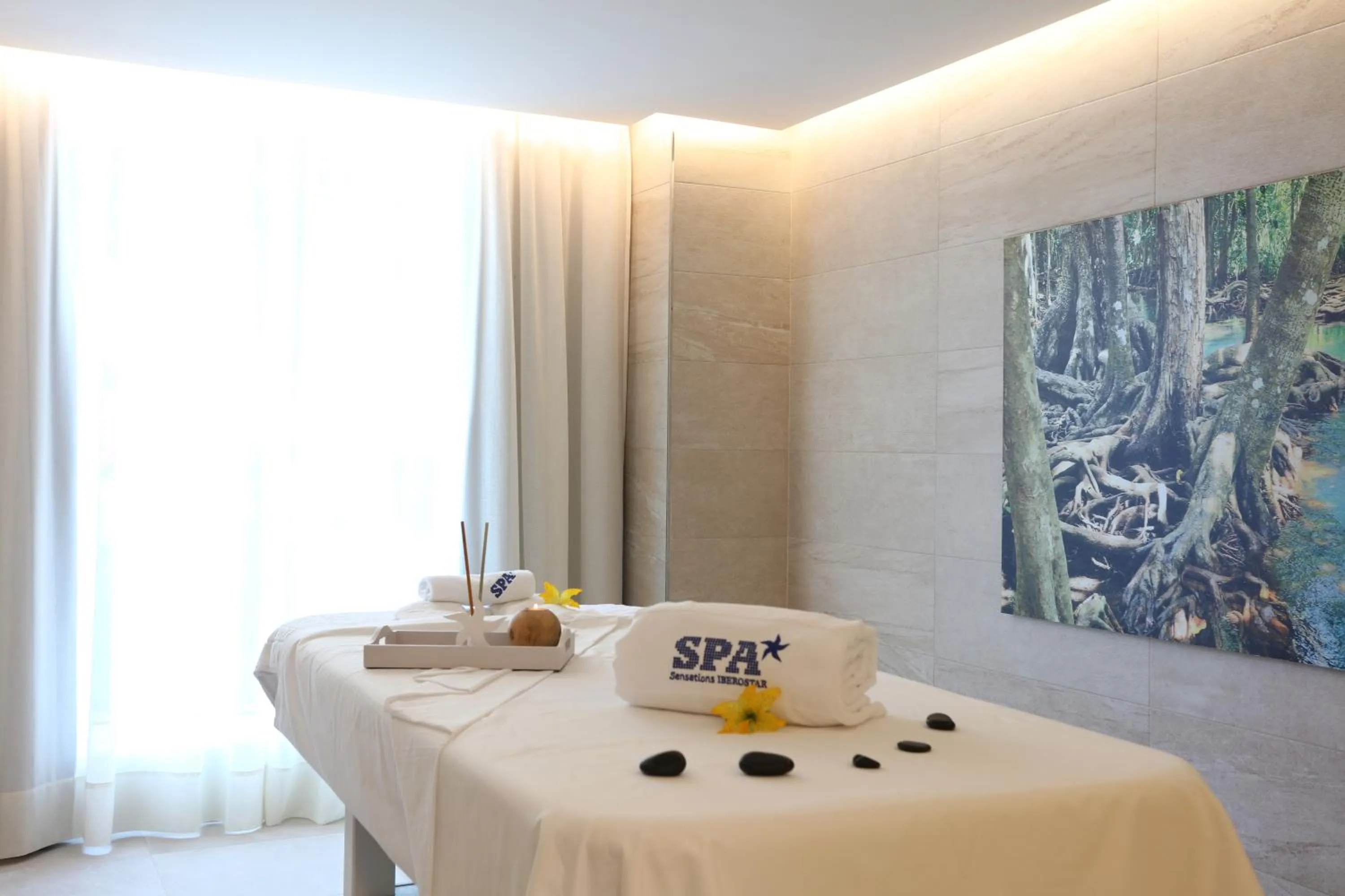 Massage, Bed in Iberostar Selection Santa Eulalia Adults-Only Ibiza