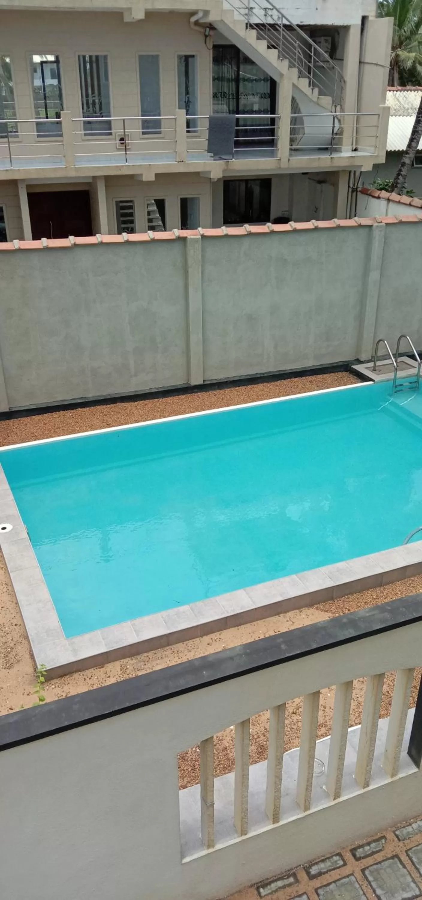 Swimming Pool in Amssler Beach Stay