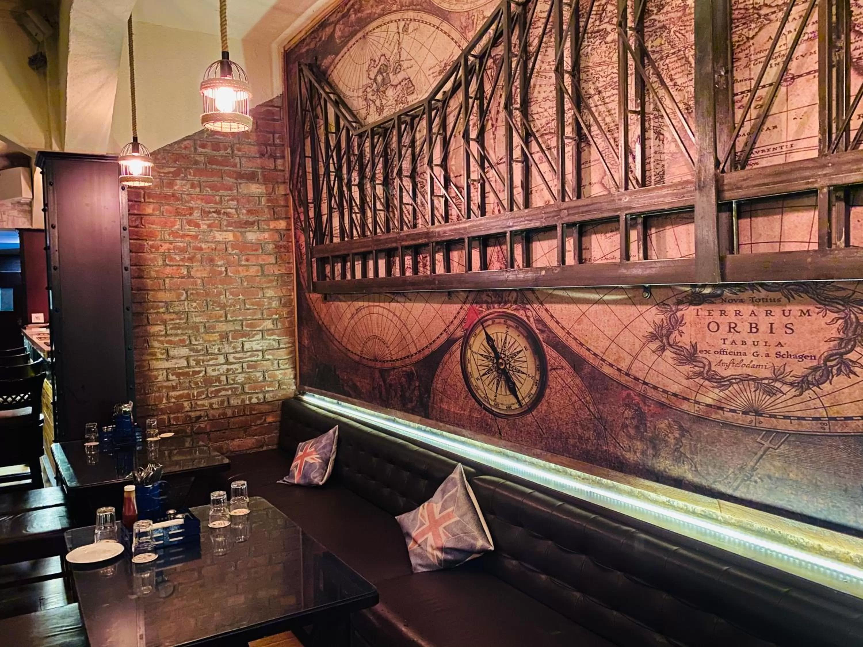 Restaurant/places to eat in Saluja Residency