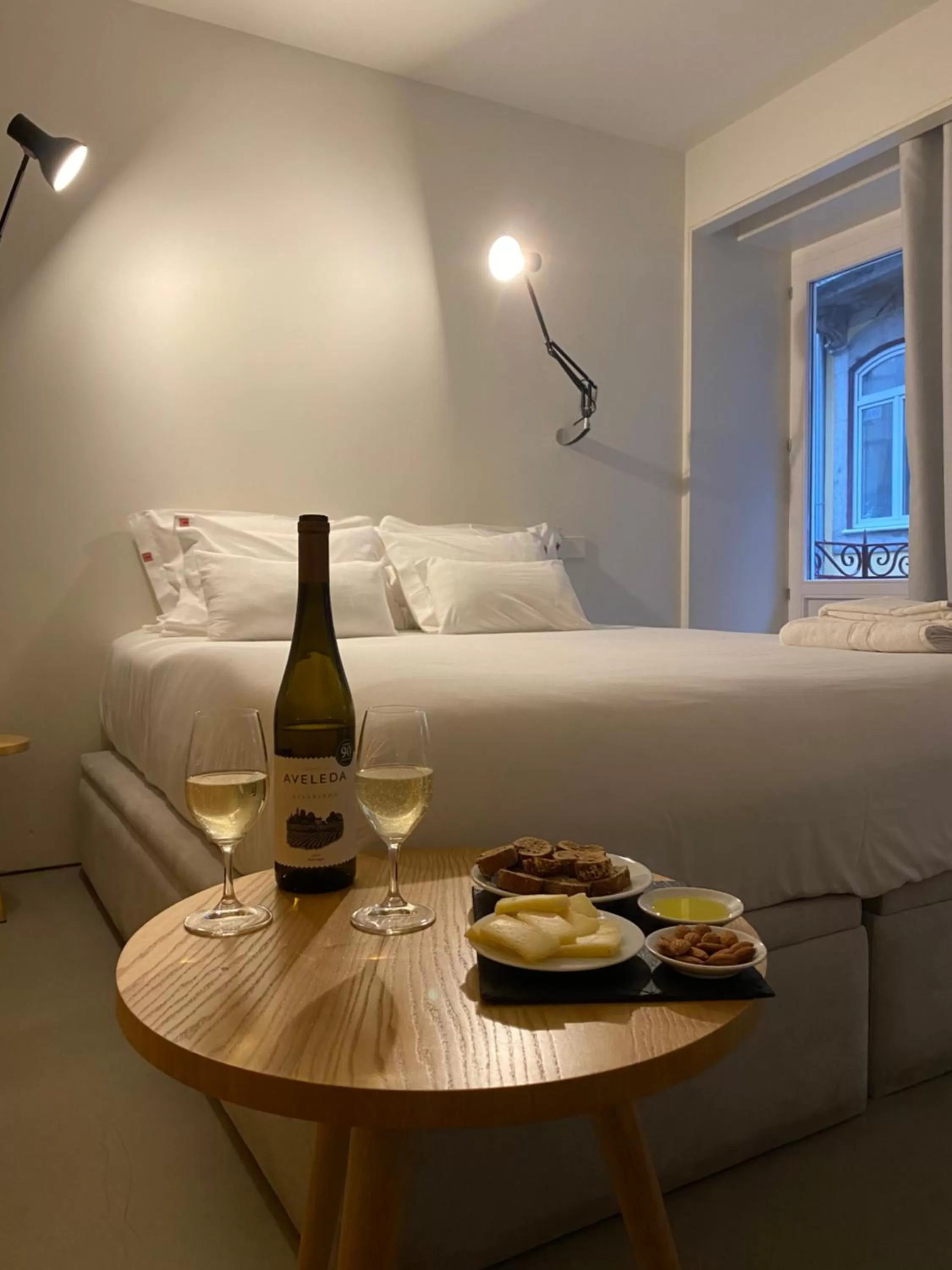 Food and drinks, Bed in House of Artists