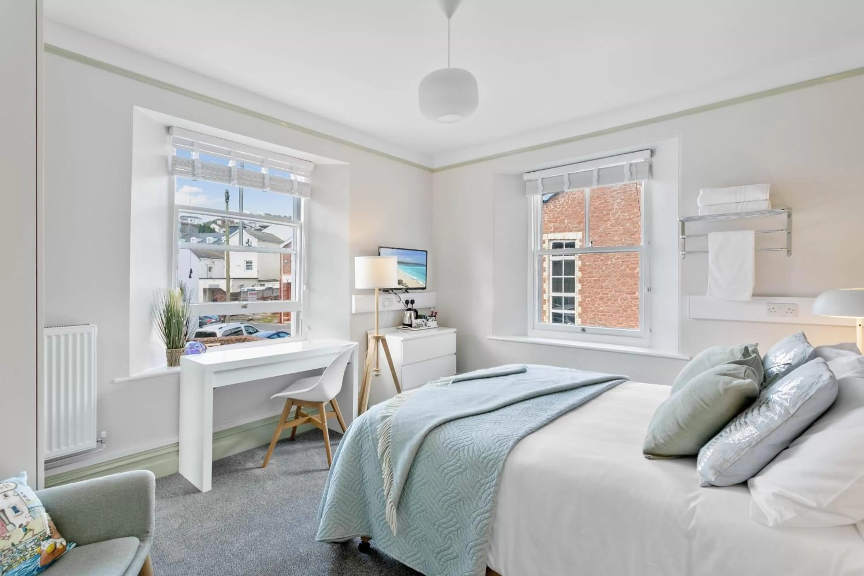 Photo of the whole room, Bed in Park View R & R - Adult Only - Self-Catering - Free Parking - EV Point