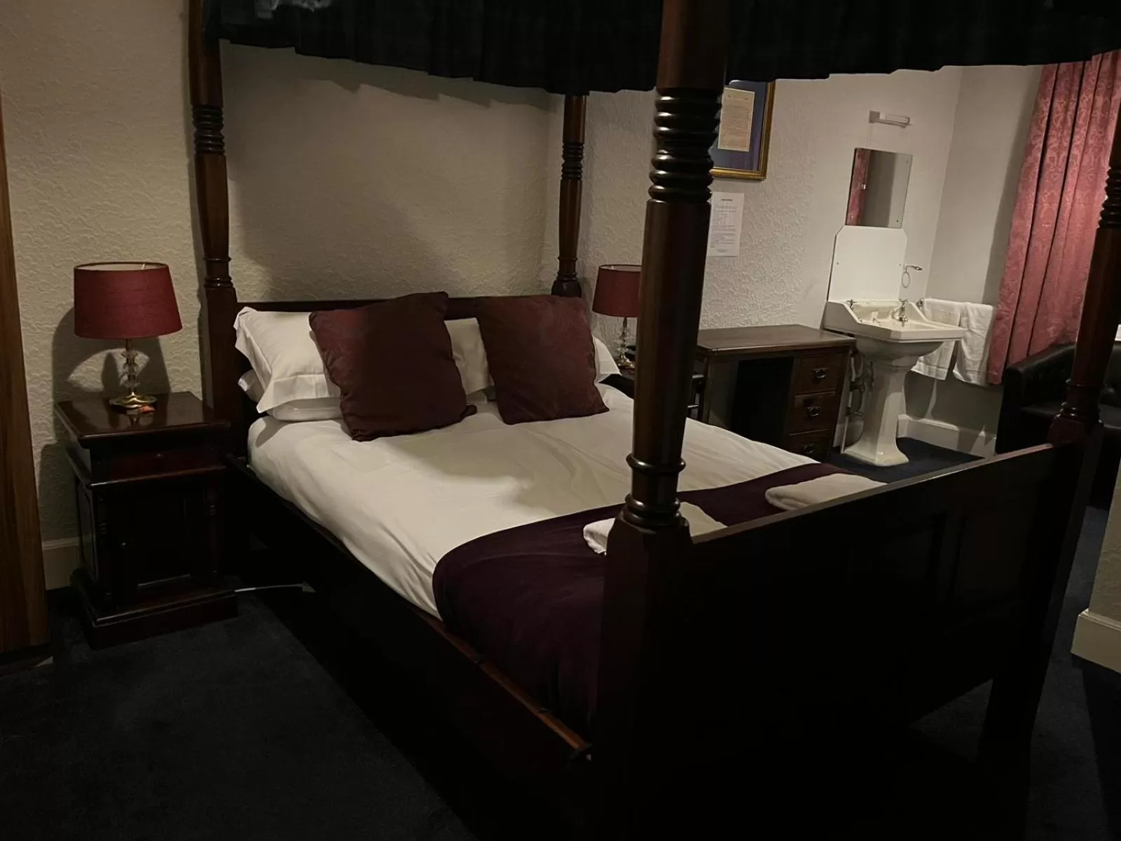 Bed in Carlton Hotel