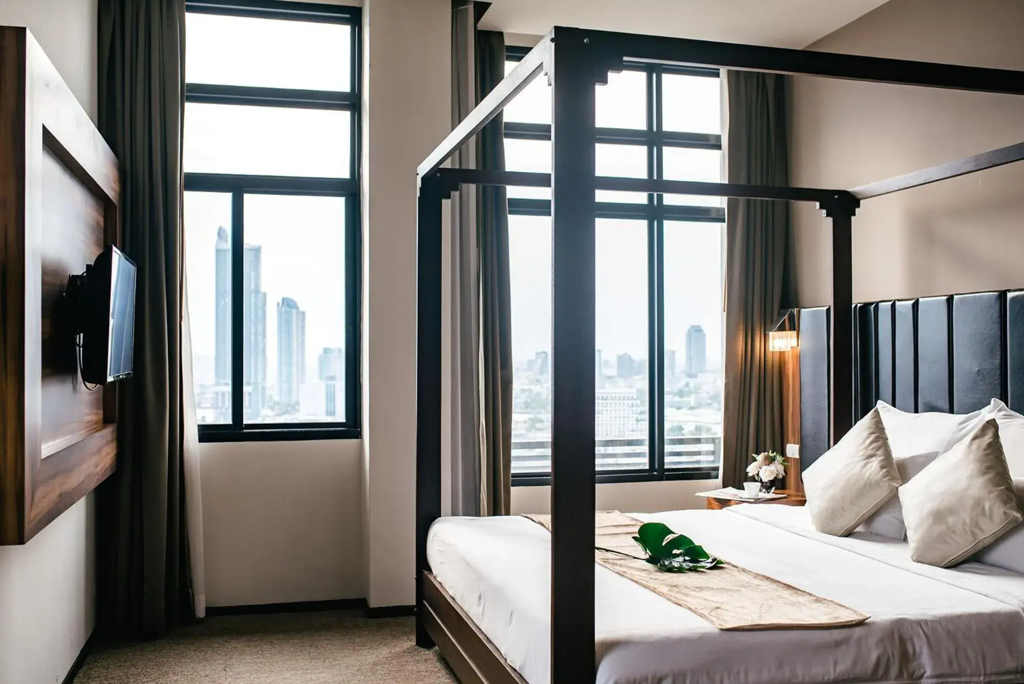 Corner Suite with River View in Grand Howard Hotel Bangkok Corner Suite with River View in Grand Howard Hotel Bangkok