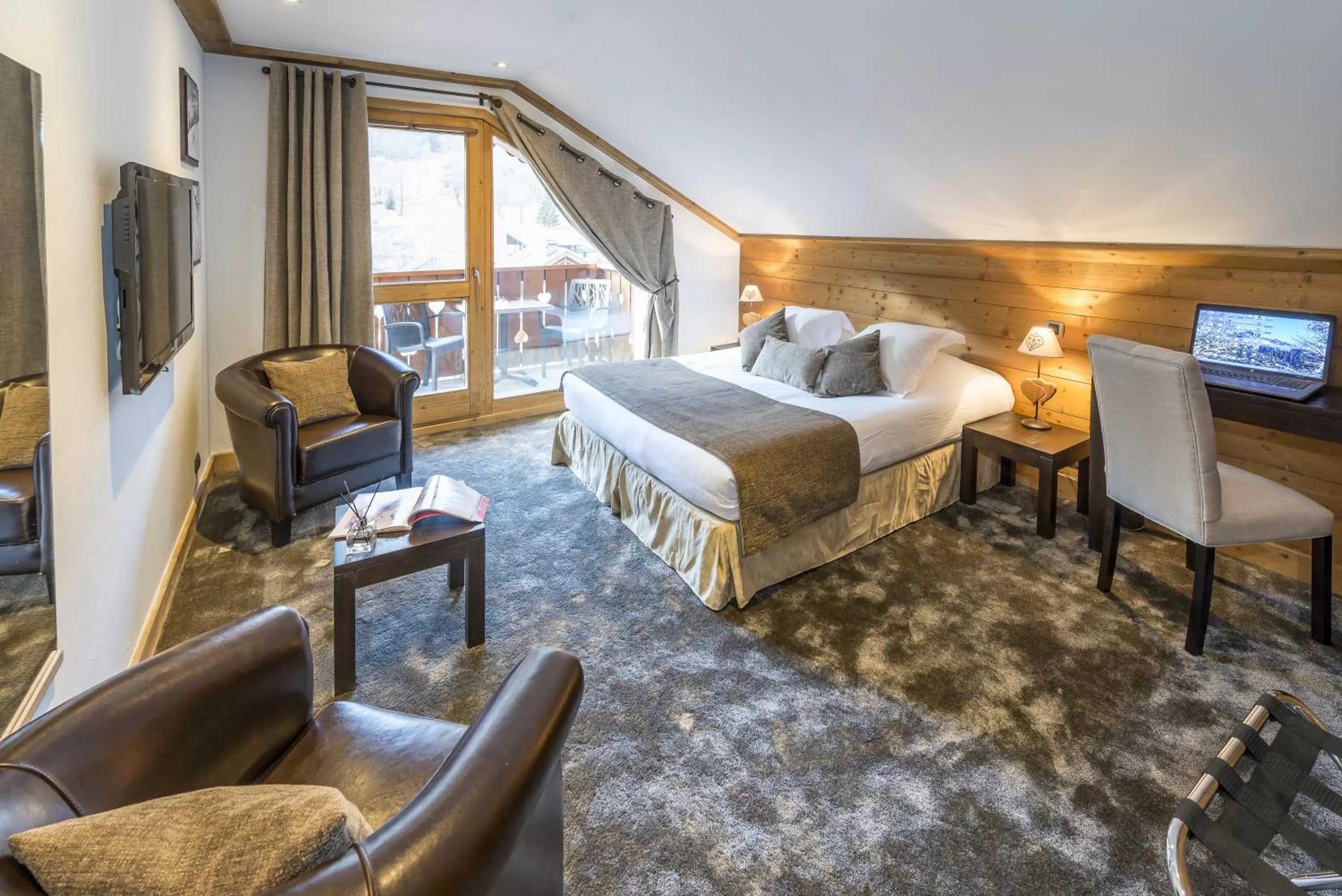 Bed in Hotel La Chaudanne