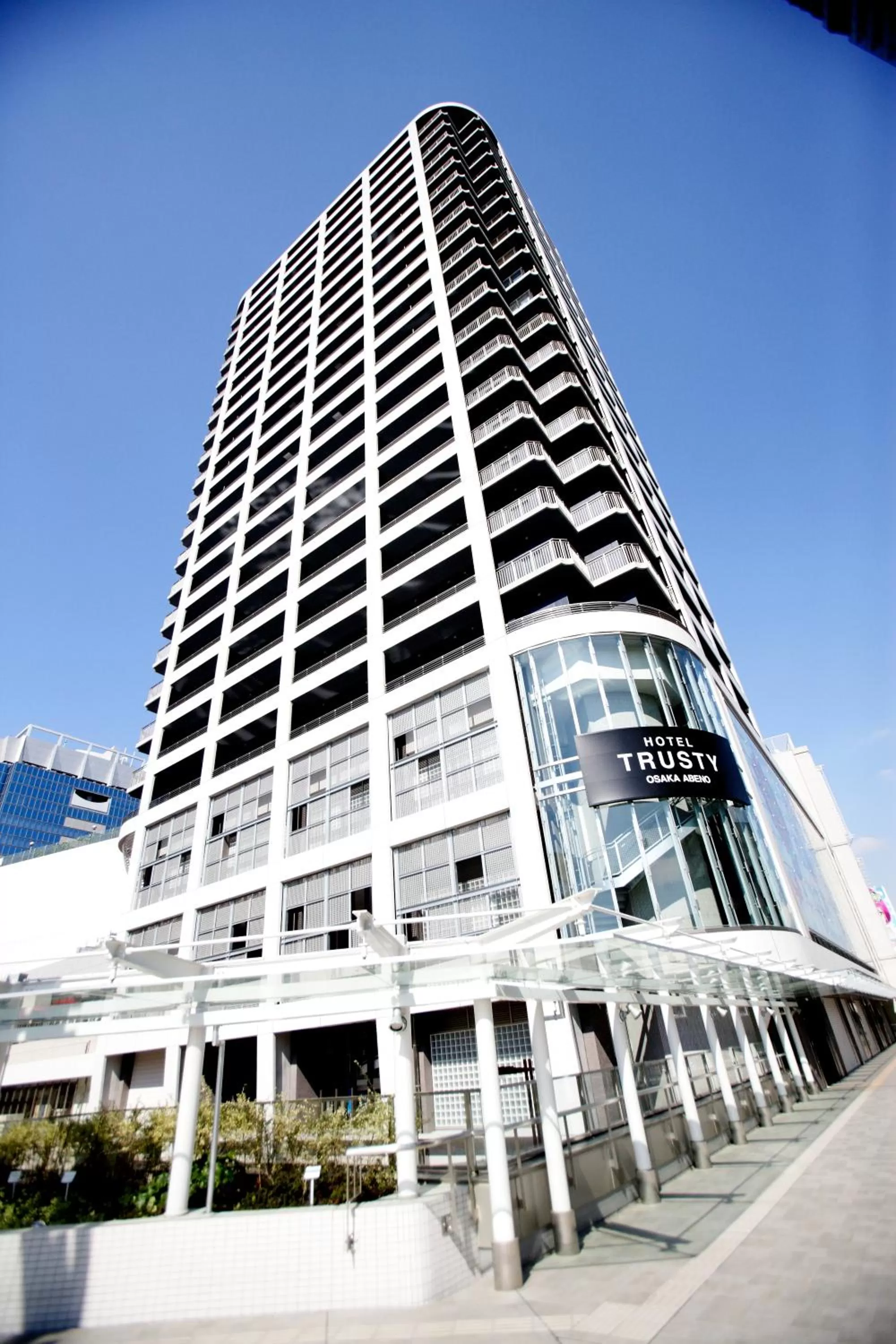 Facade/entrance in Hotel Trusty Osaka Abeno
